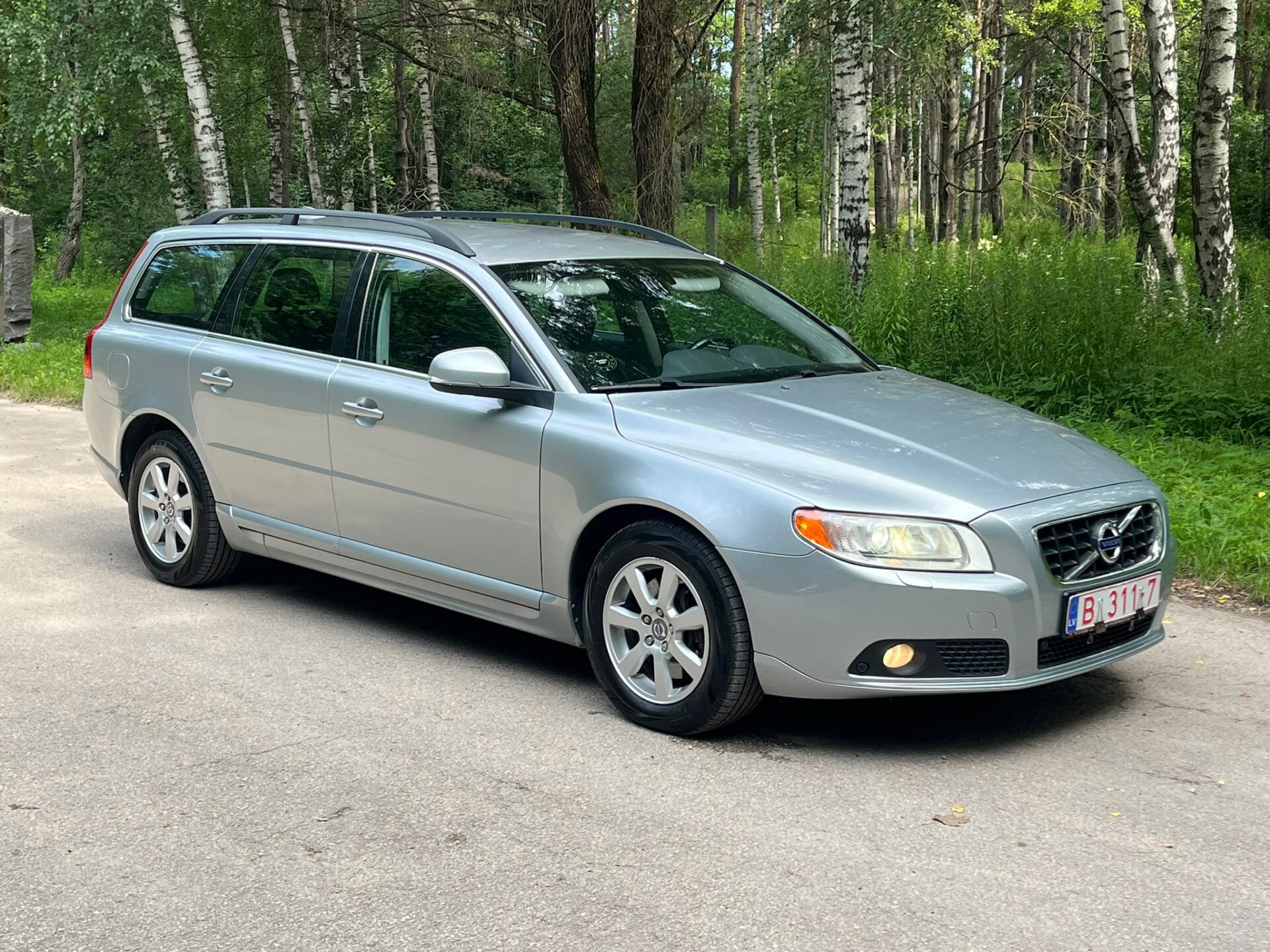 VOLVO V70