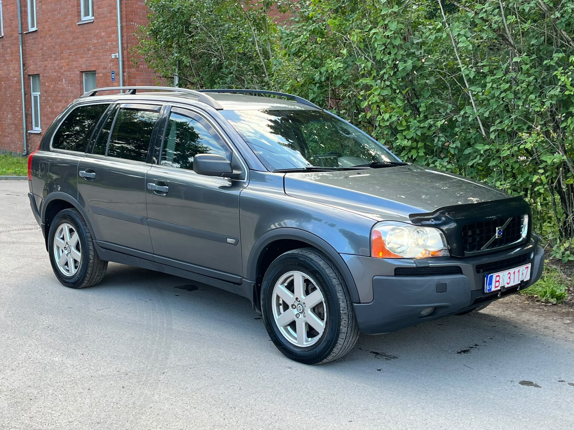 VOLVO XC90 7-VIETAS