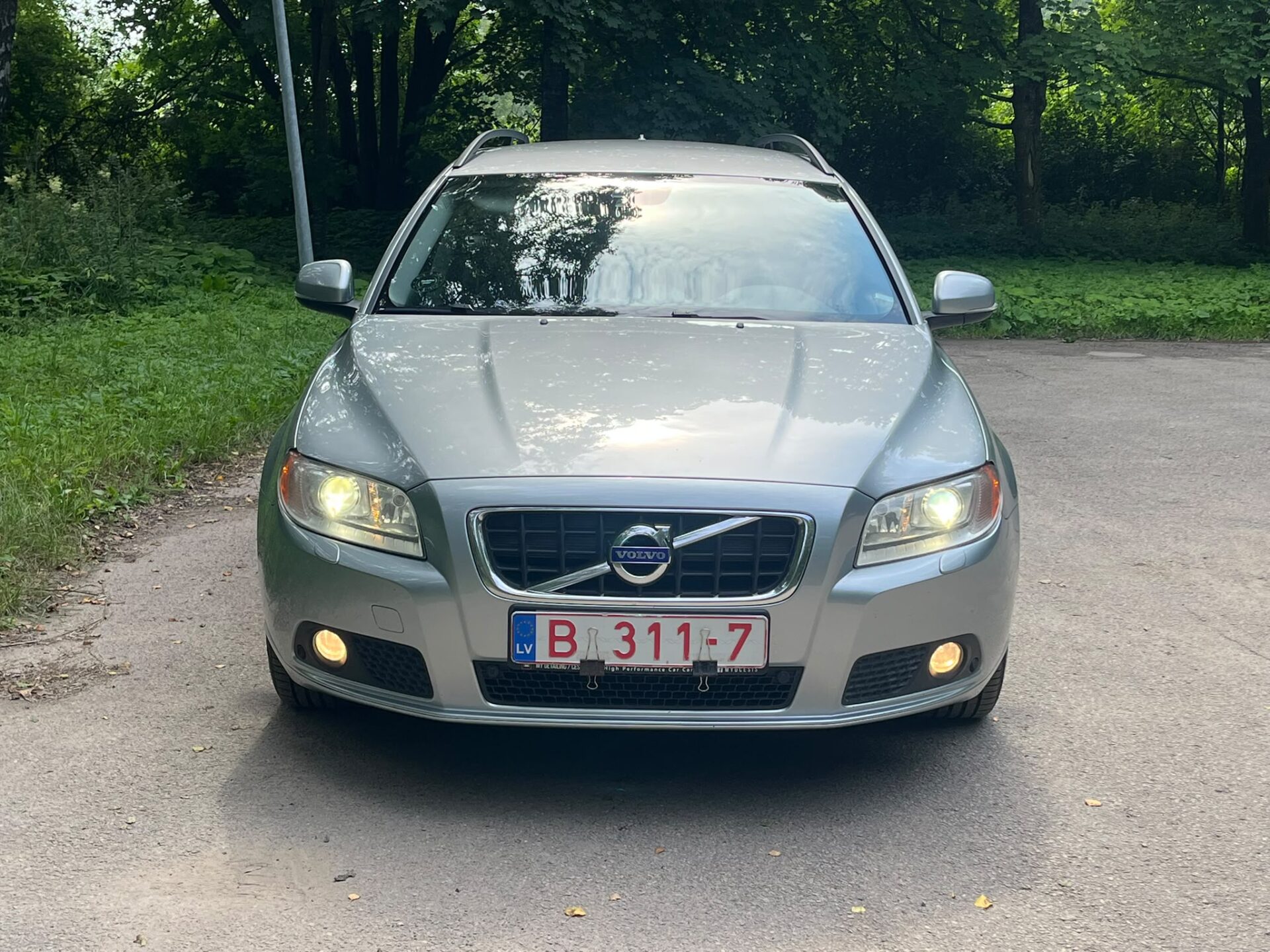 VOLVO V70