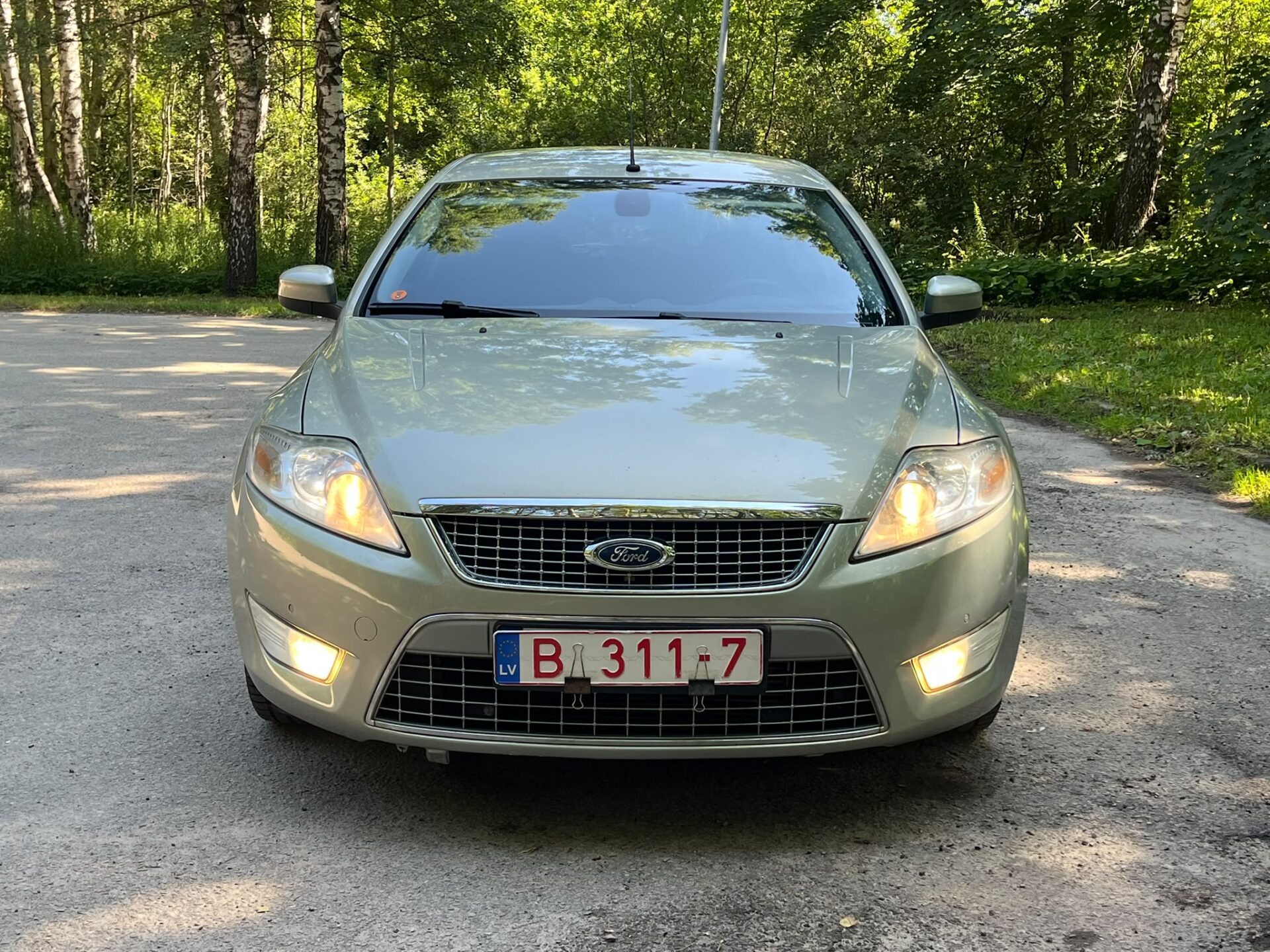 FORD MONDEO