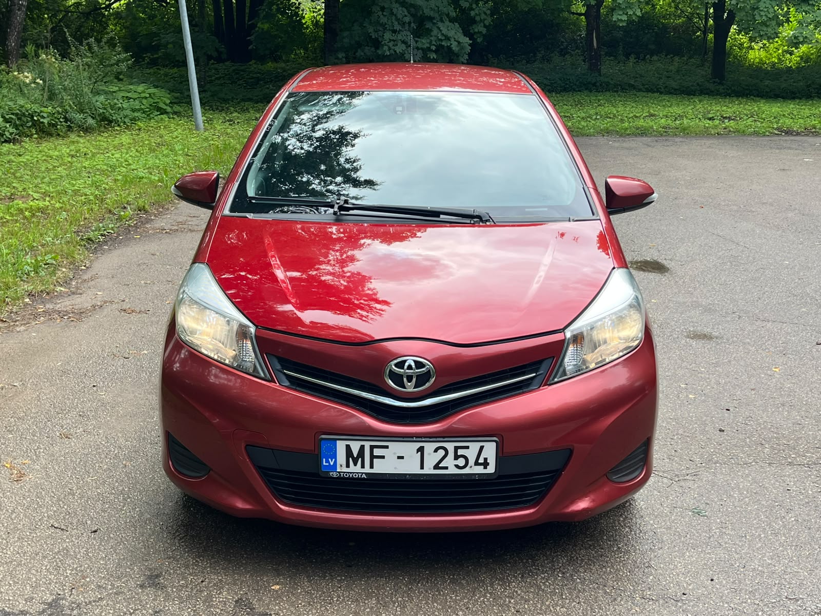 TOYOTA YARIS