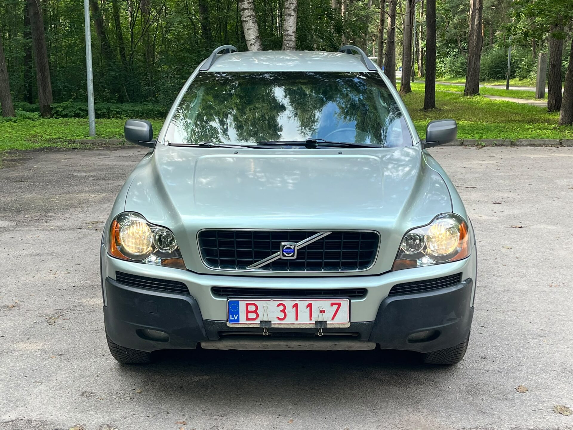 VOLVO XC90 7-VIETAS
