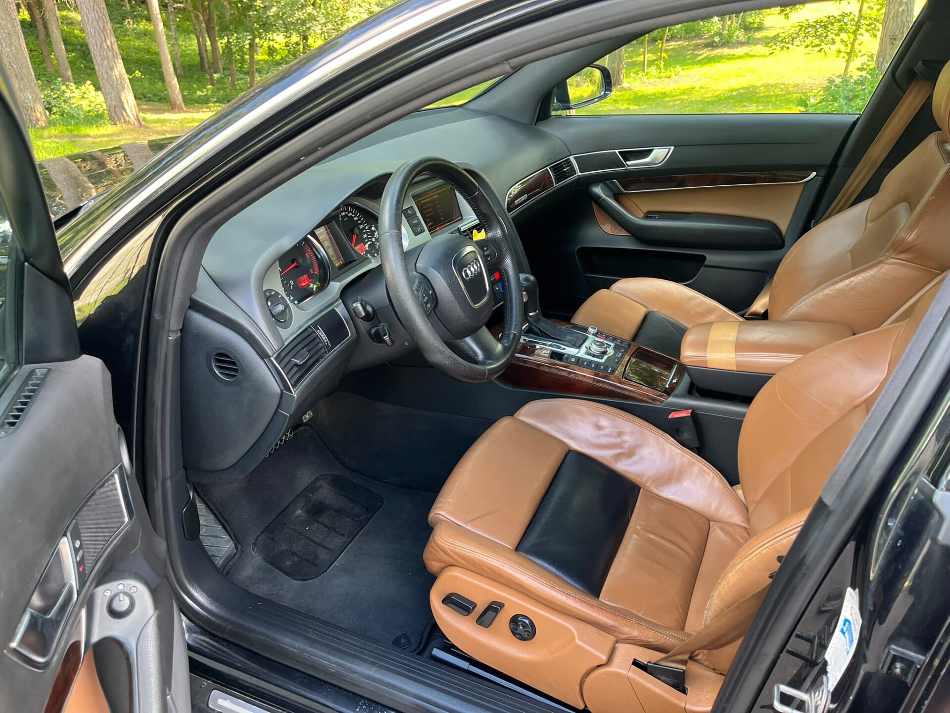 AUDI A6 QUATTRO