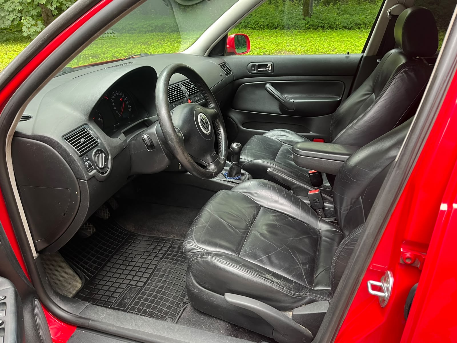 VW GOLF