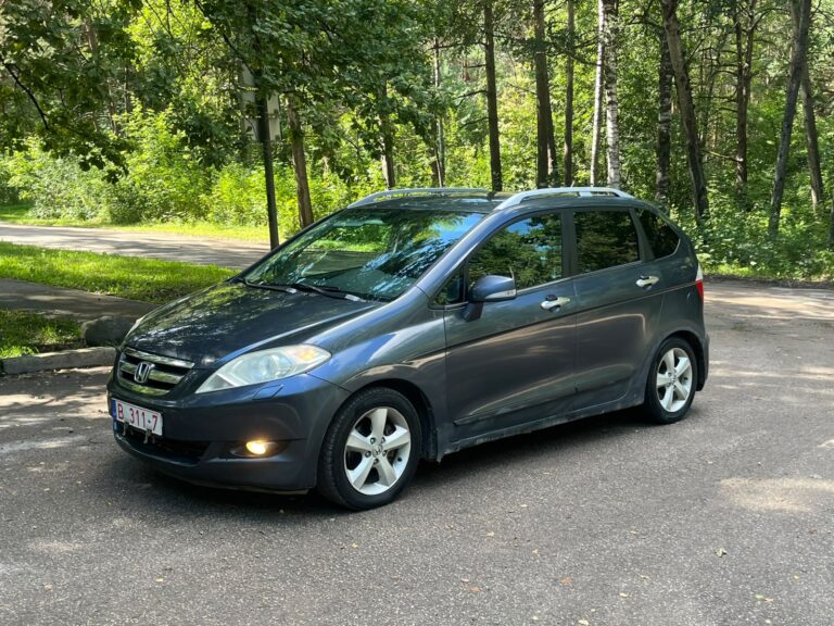 HONDA FR-V 6 VIETAS