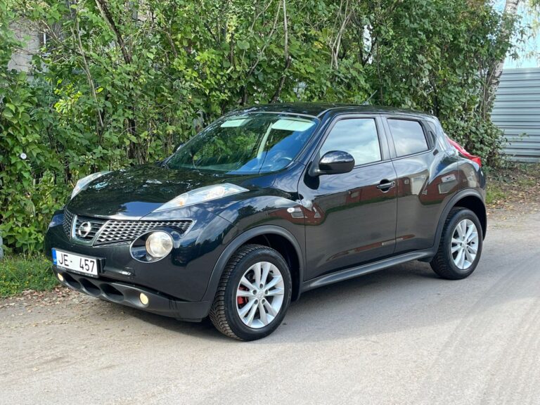 NISSAN JUKE