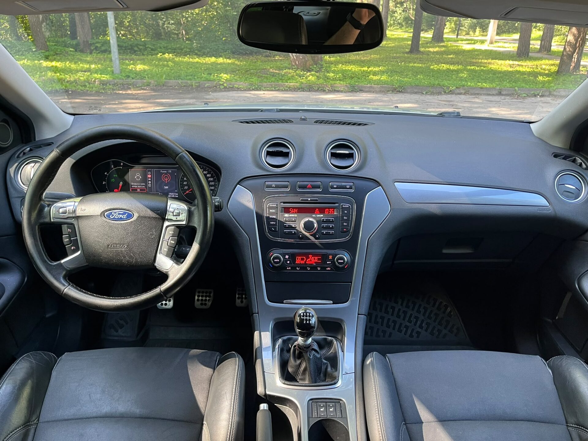 FORD MONDEO