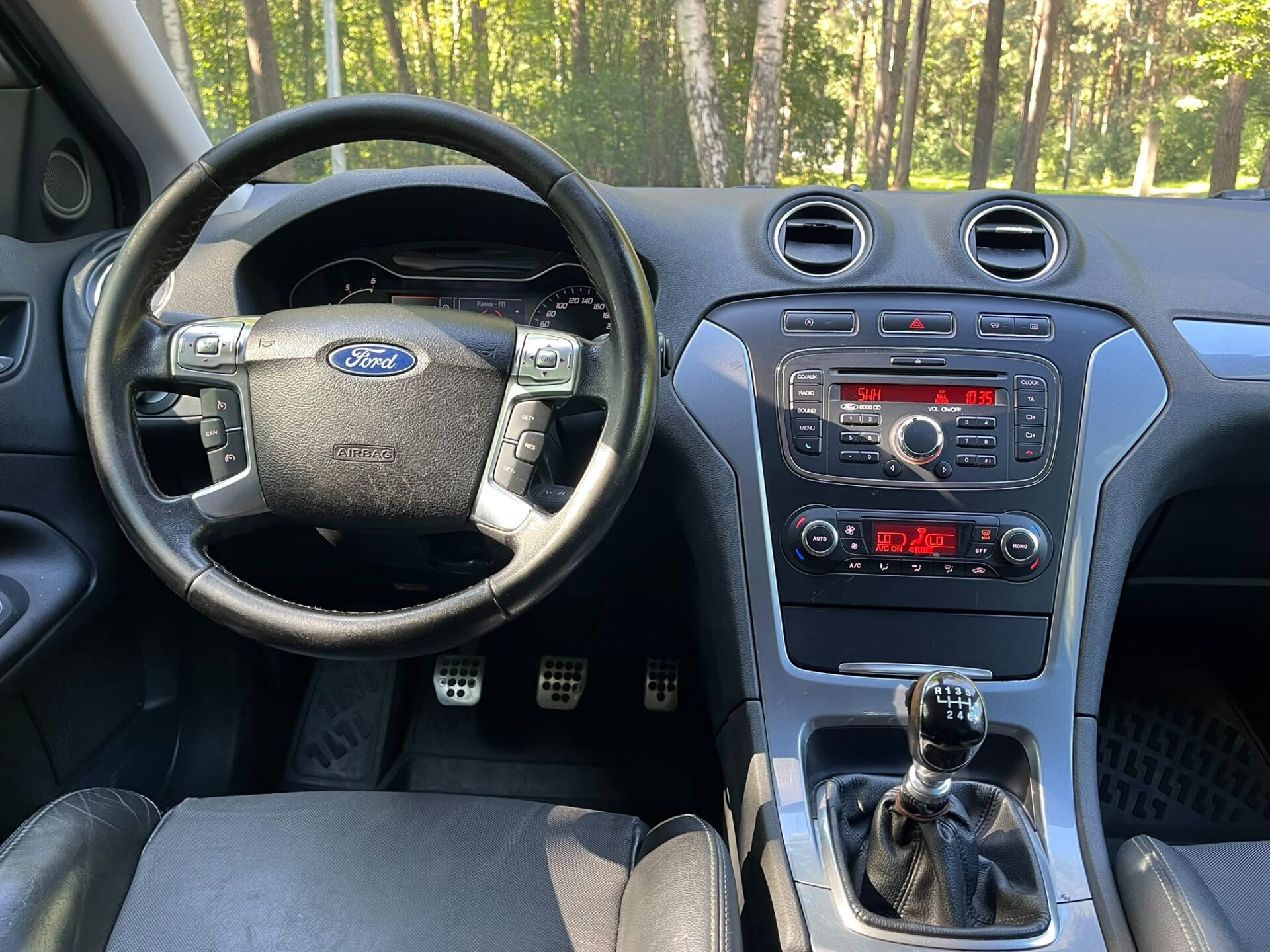 FORD MONDEO