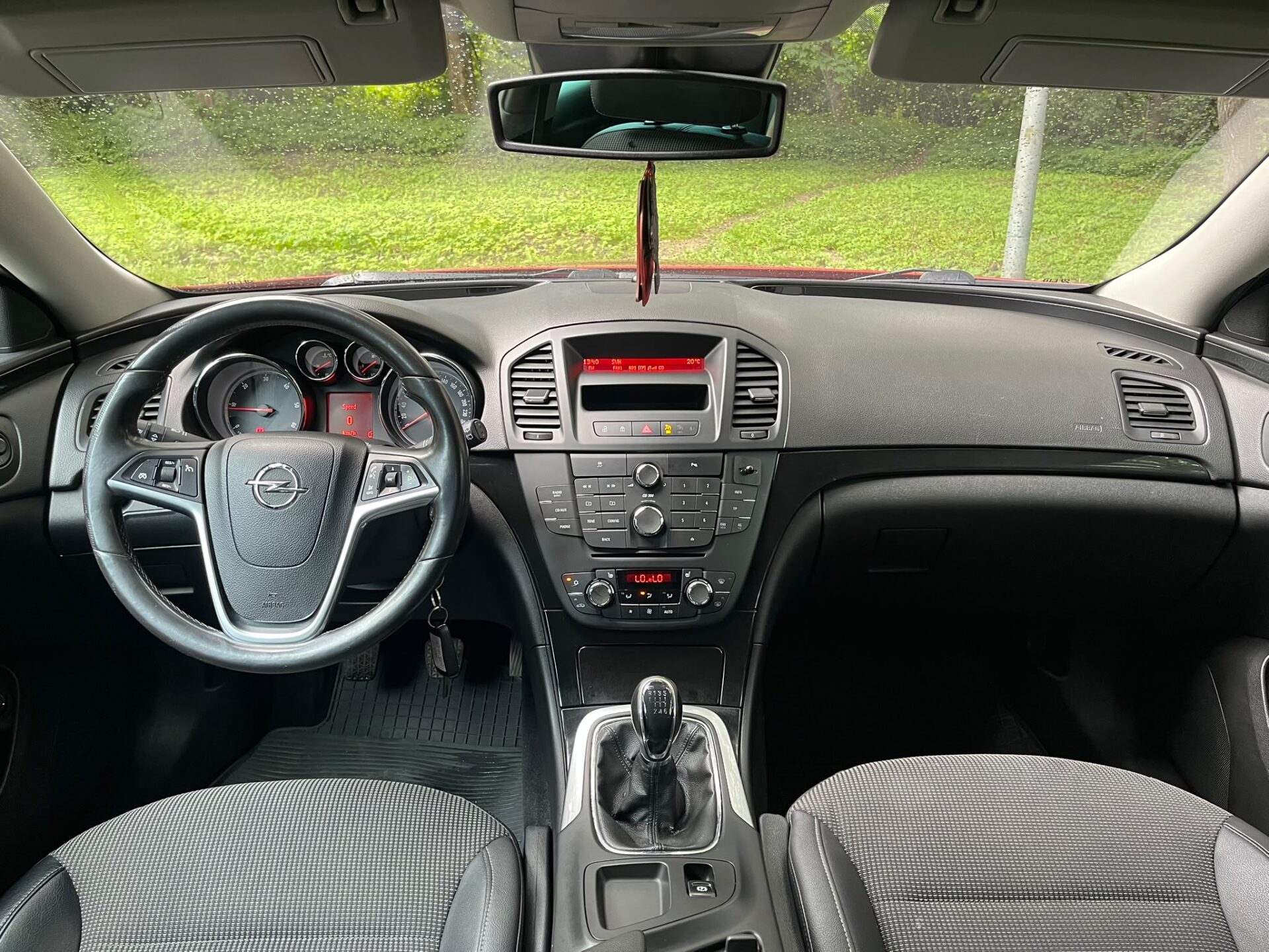 OPEL INSIGNIA SPORTS TOURER