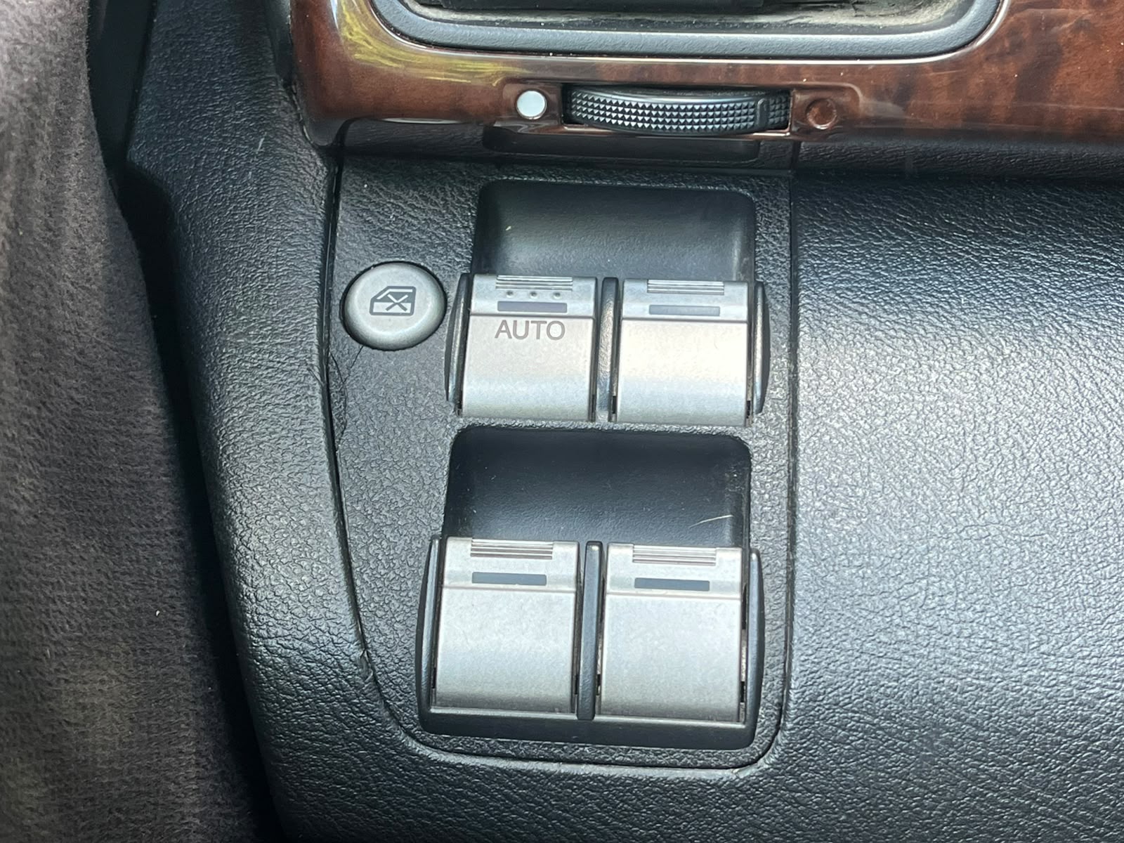 HONDA FR-V 6 VIETAS