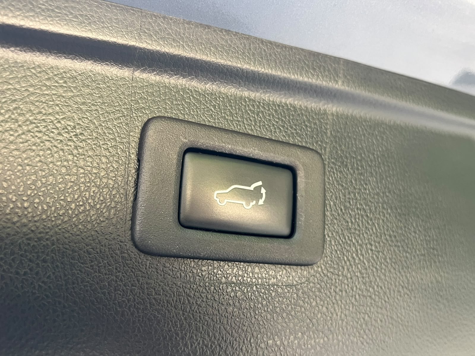 SUBARU LEGACY OUTBACK AWD