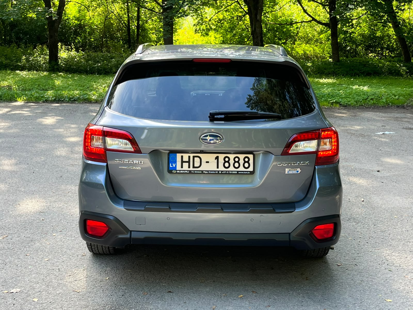 SUBARU LEGACY OUTBACK AWD