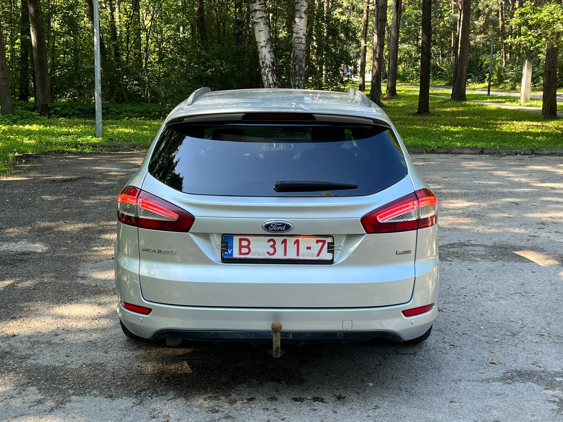 FORD MONDEO