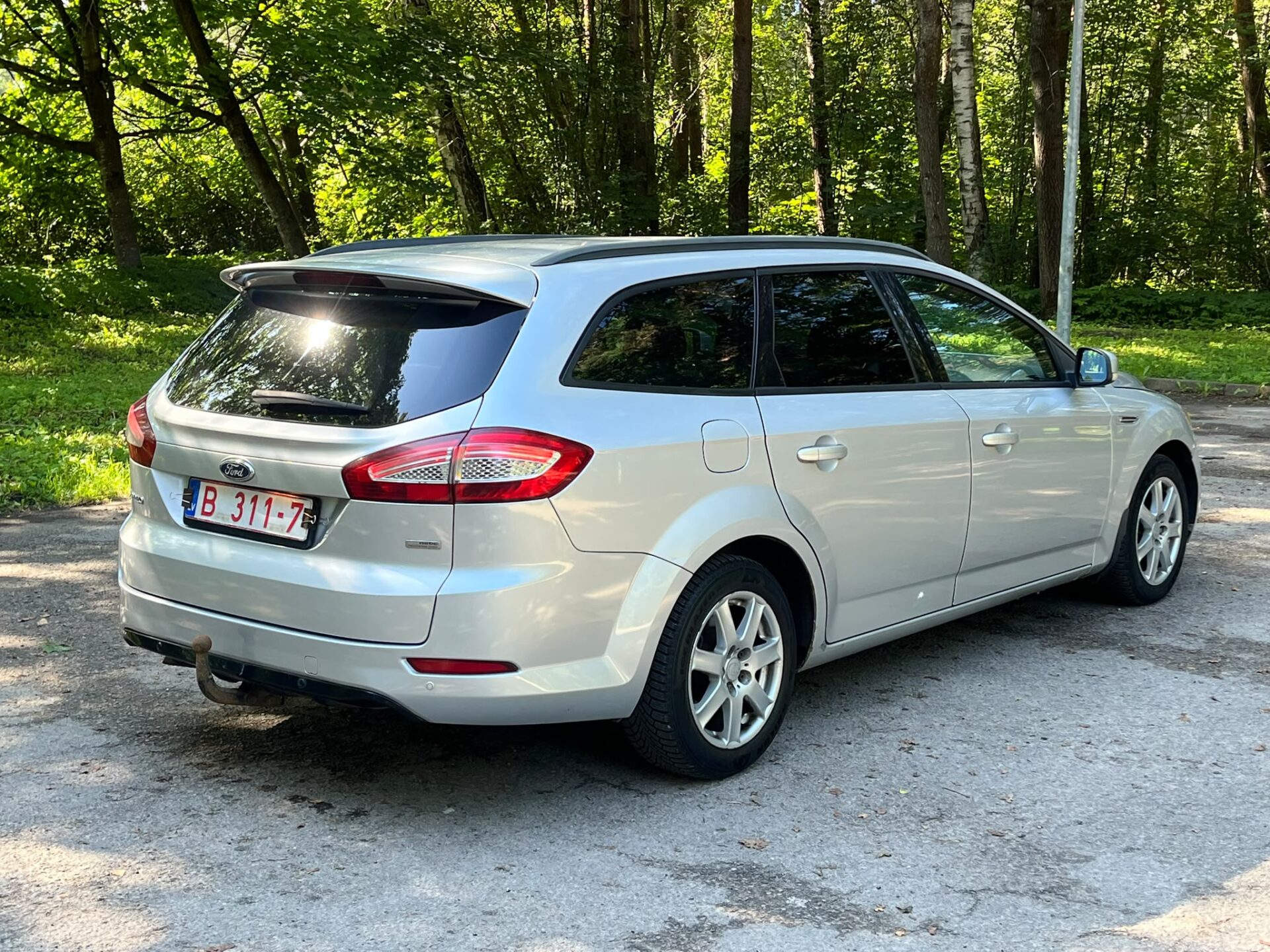 FORD MONDEO