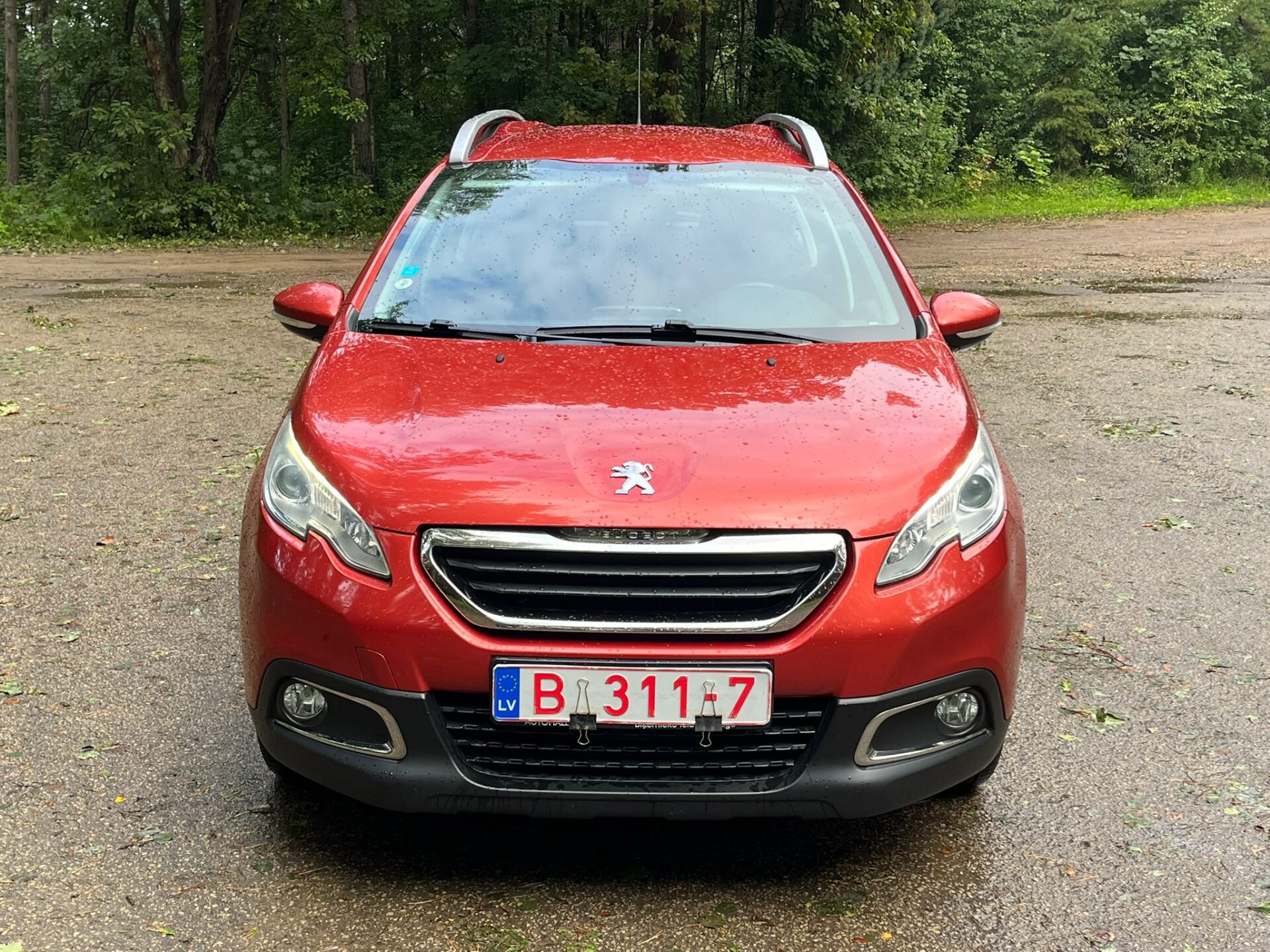 PEUGEOT 2008