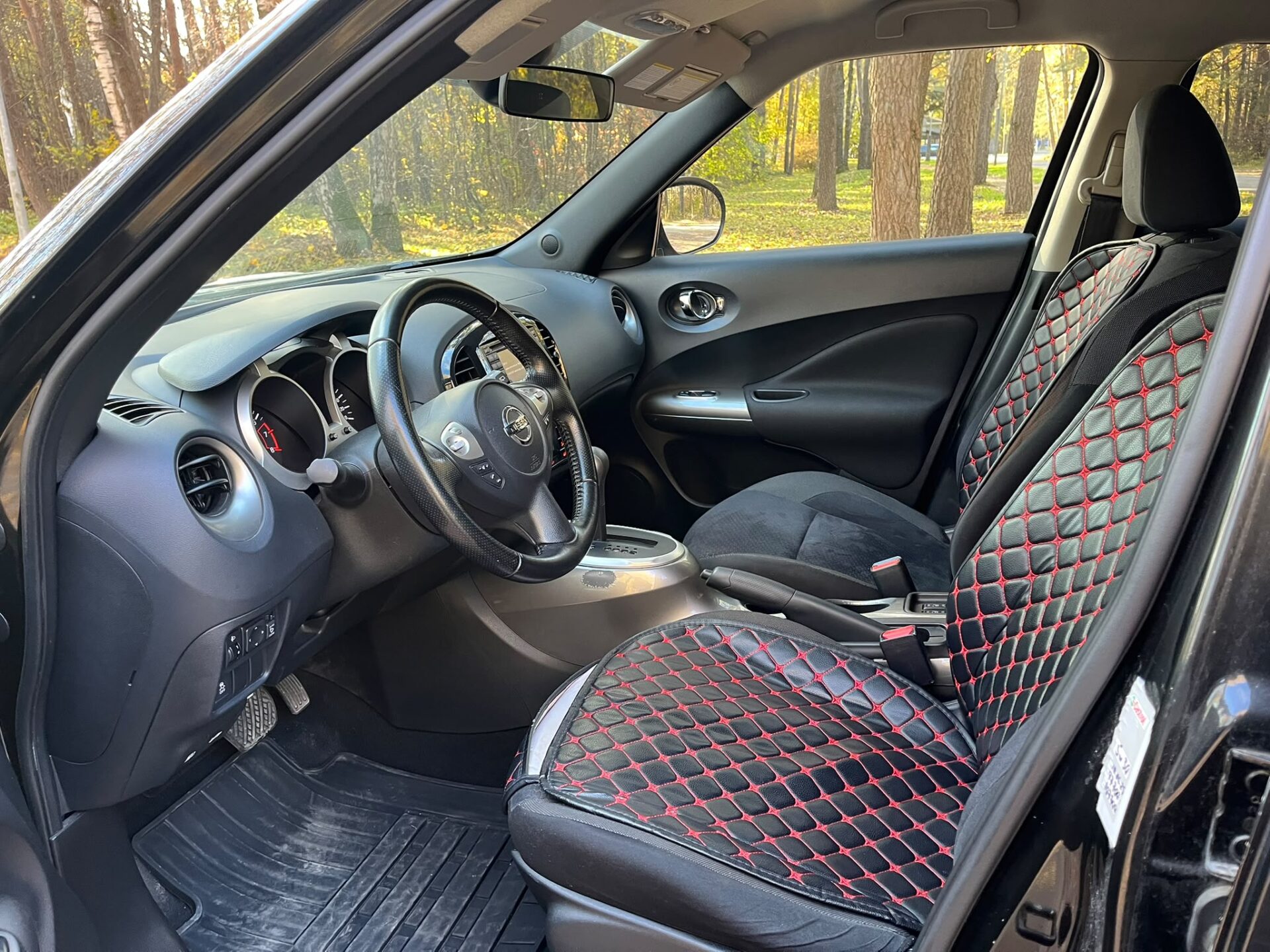 NISSAN JUKE