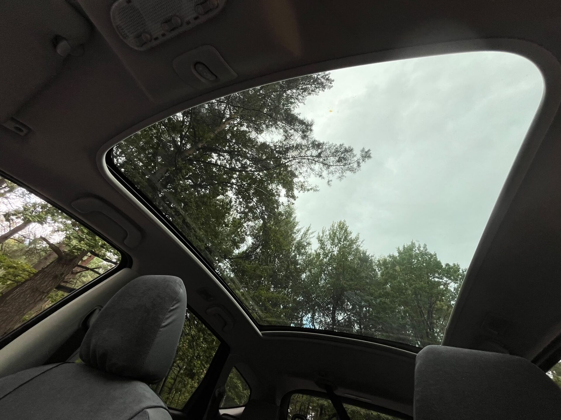 Nissan Qashqai+2 7-VIETAS
