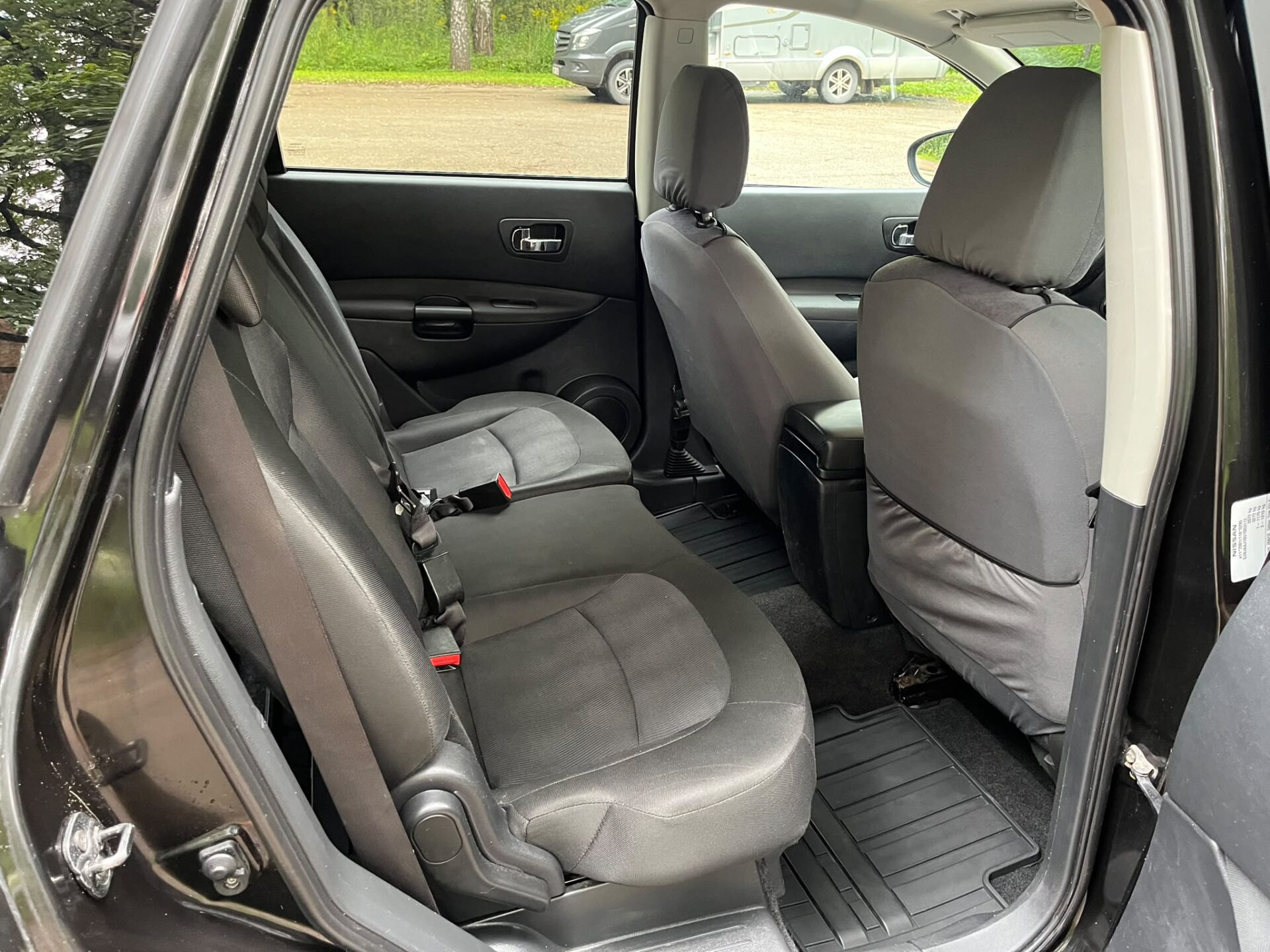 Nissan Qashqai+2 7-VIETAS