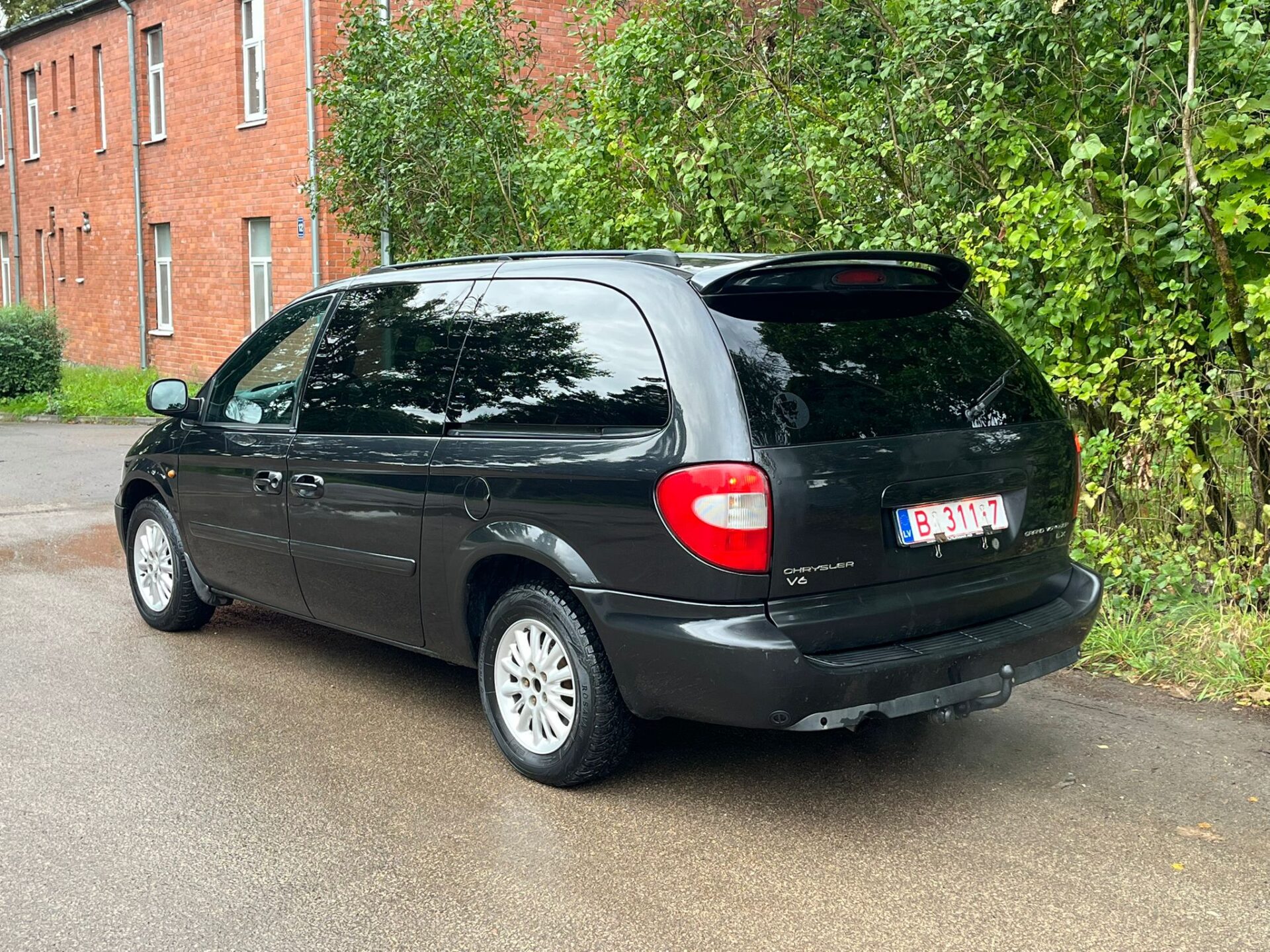 CHRYSLER GRAND VOYAGER LX STOW&GO 7-VIETAS