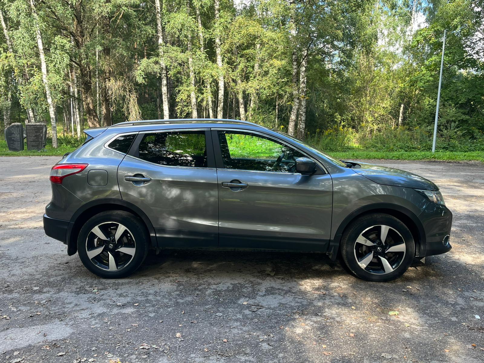 NISSAN QASHQAI