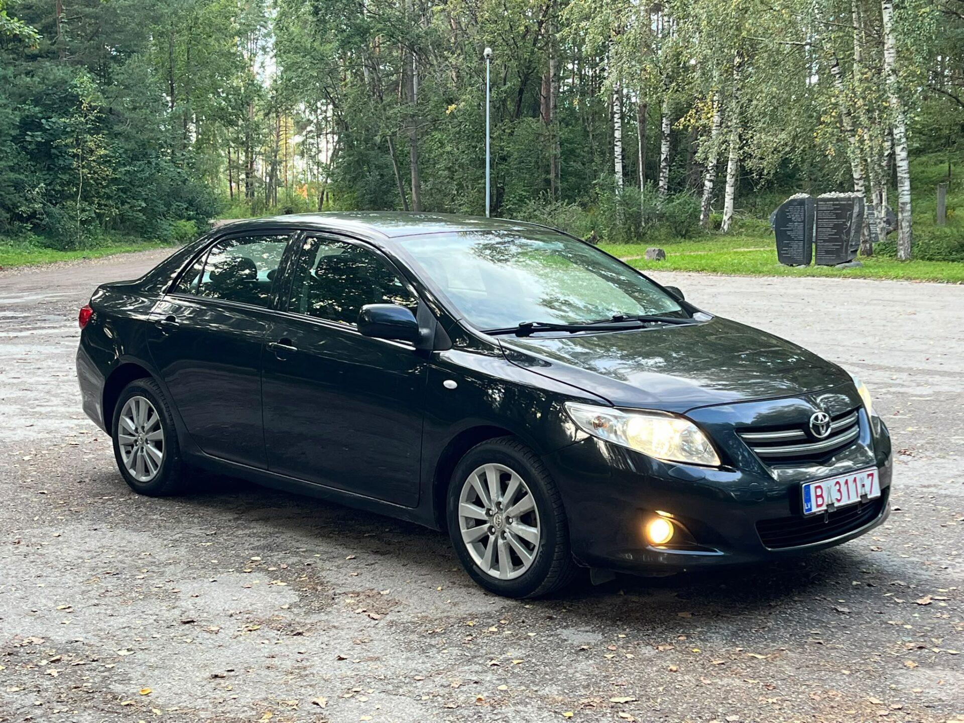 TOYOTA COROLLA