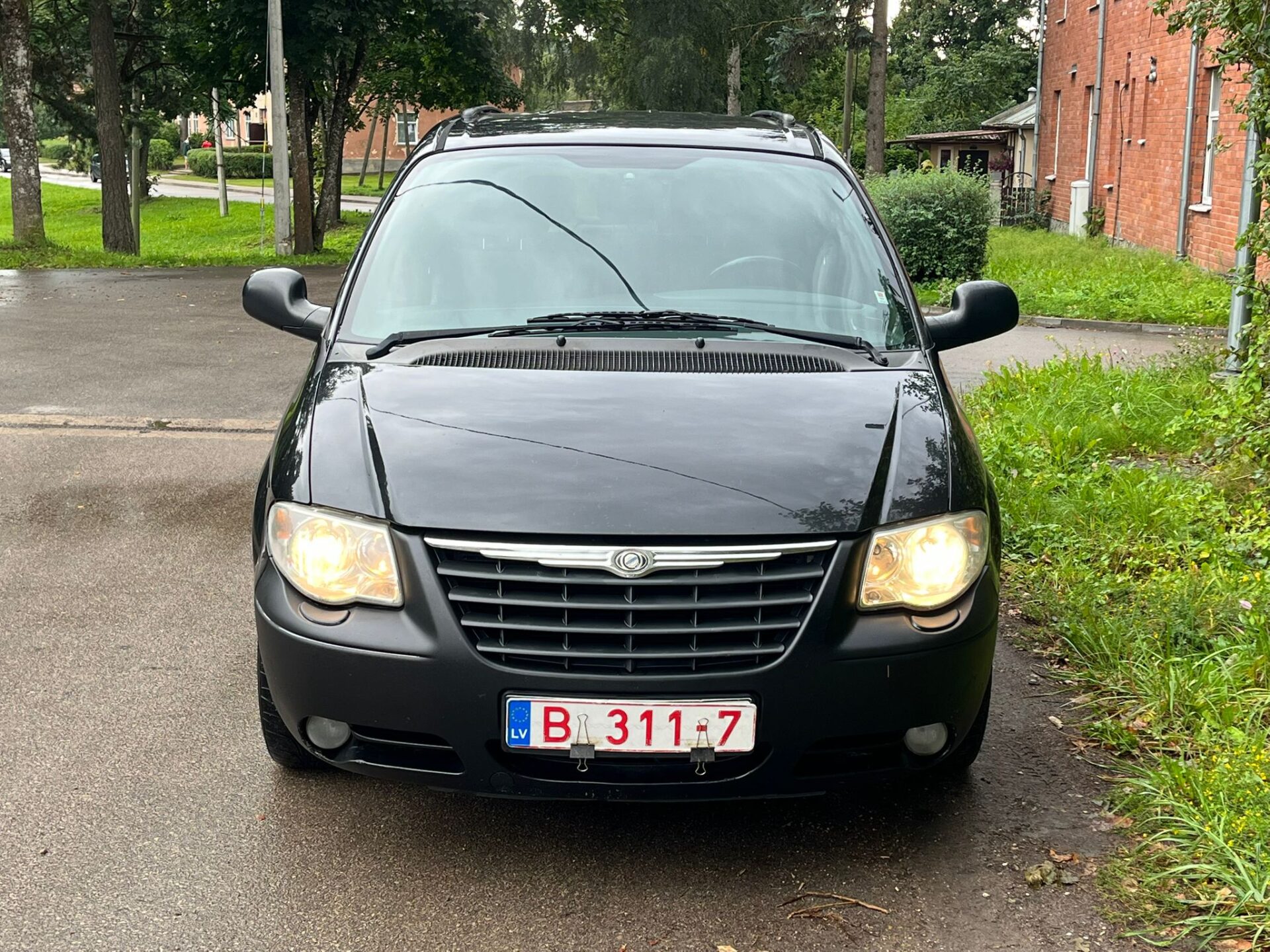 CHRYSLER GRAND VOYAGER LX STOW&GO 7-VIETAS