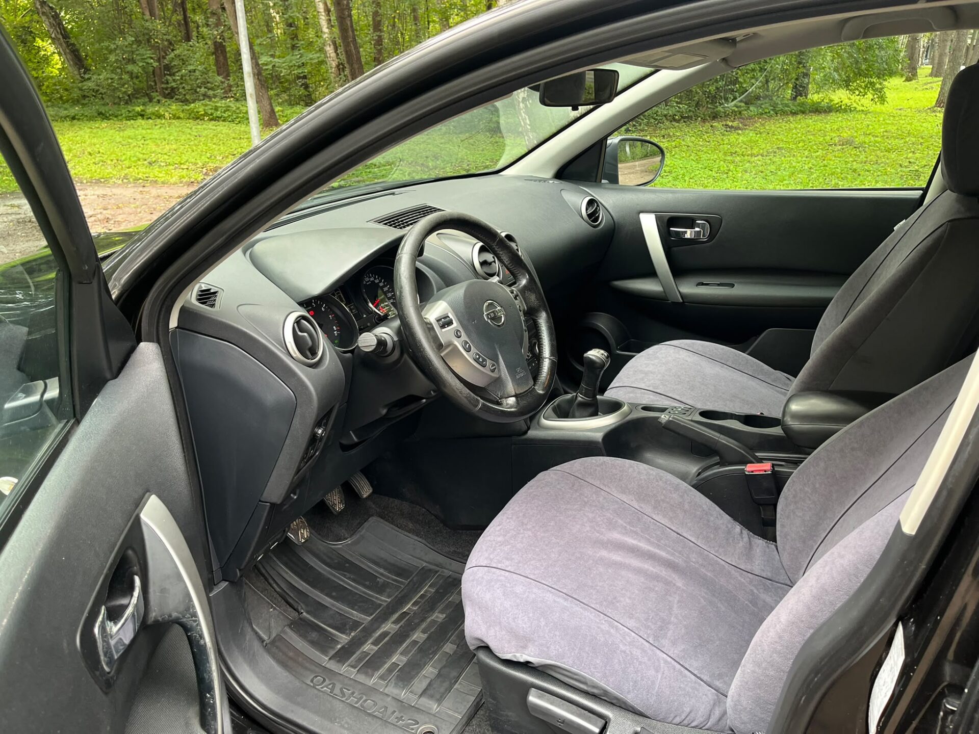 Nissan Qashqai+2 7-VIETAS