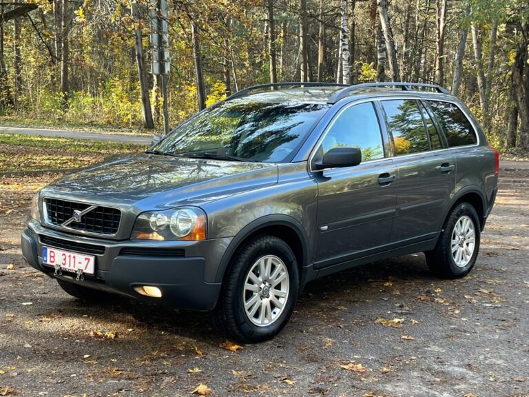 VOLVO XC90 7-VIETAS