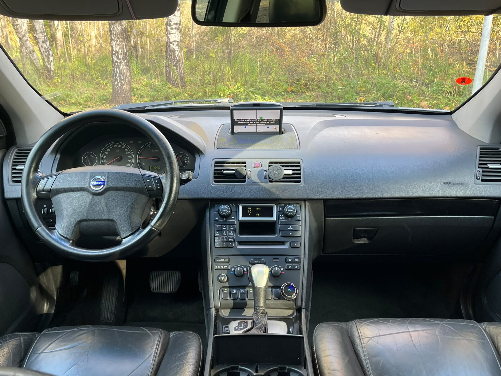 VOLVO XC90 7-VIETAS