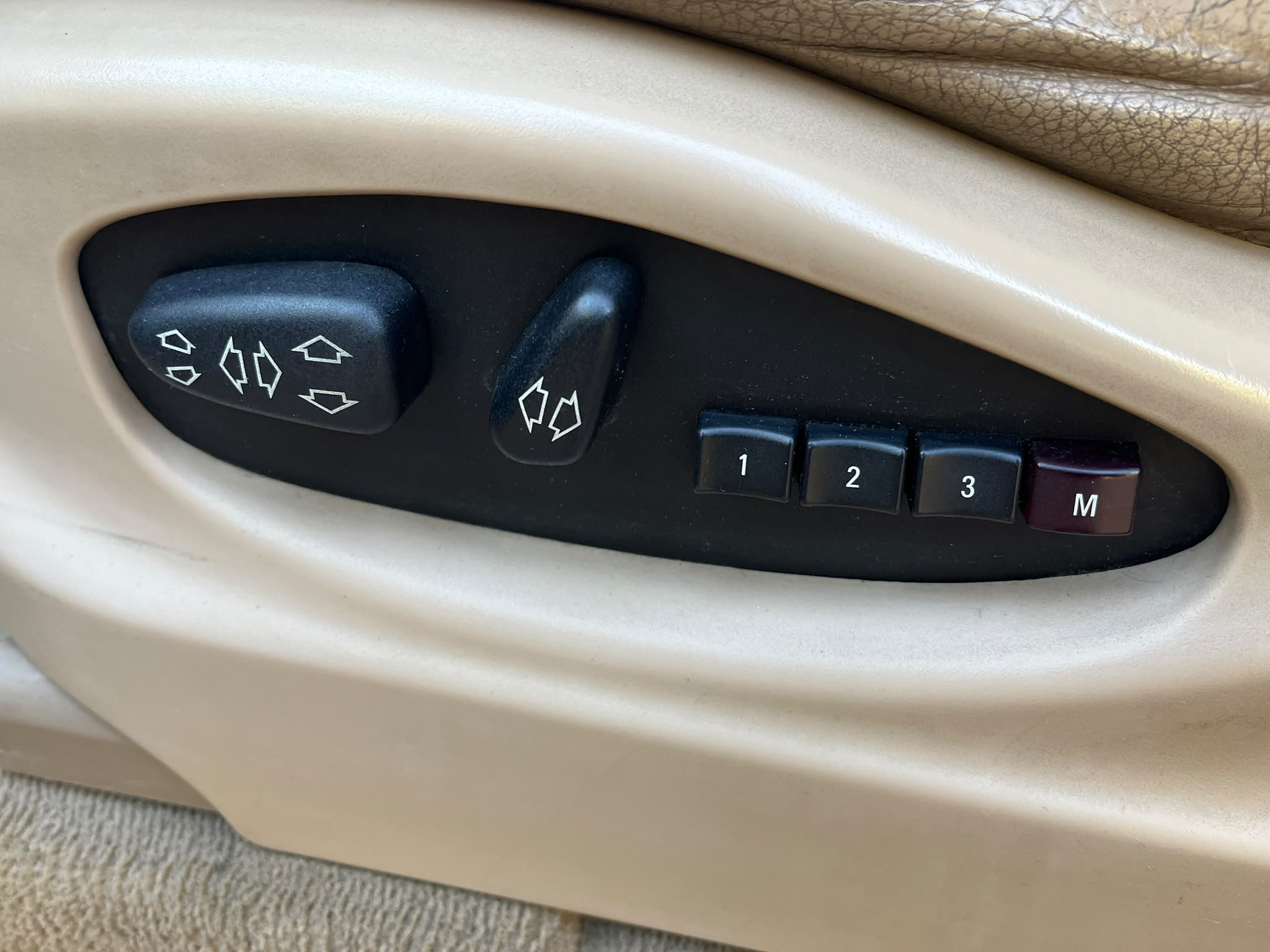 BMW X5 E53