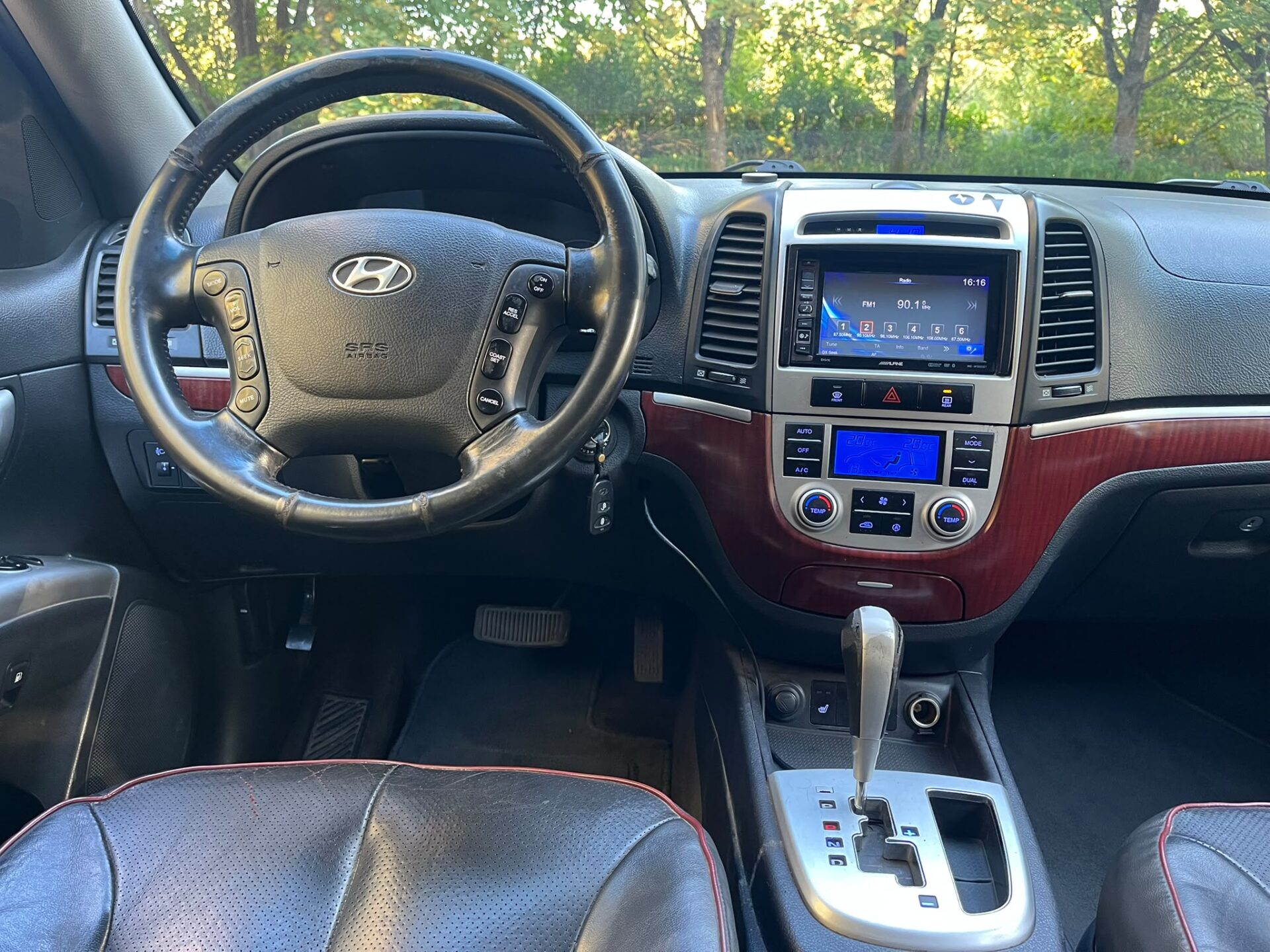 HYUNDAI SANTA FE 4WD