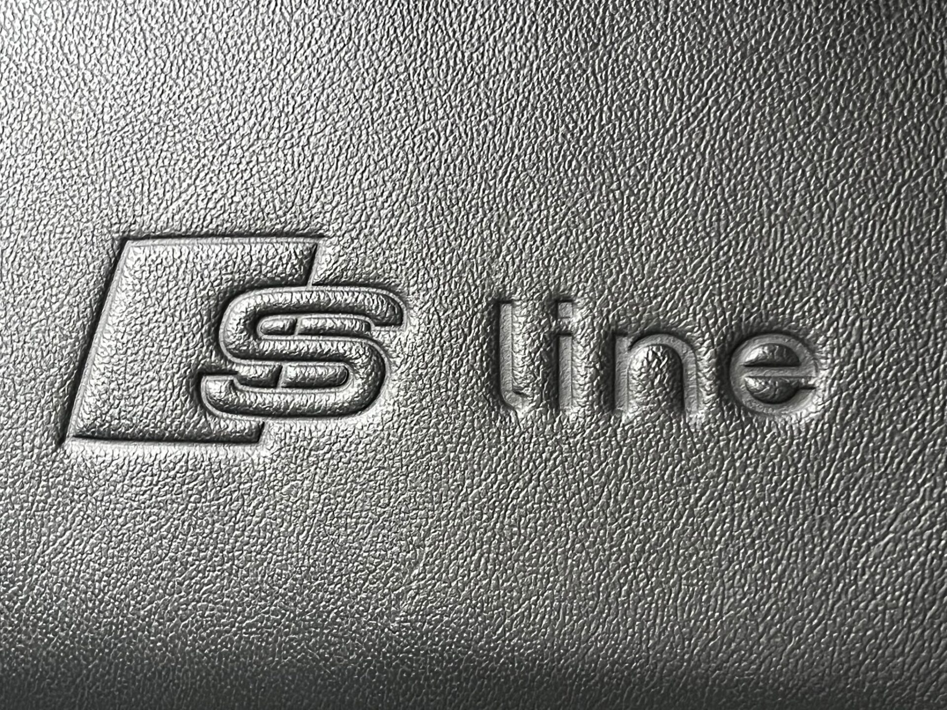 AUDI A6 S-LINE QUATTRO