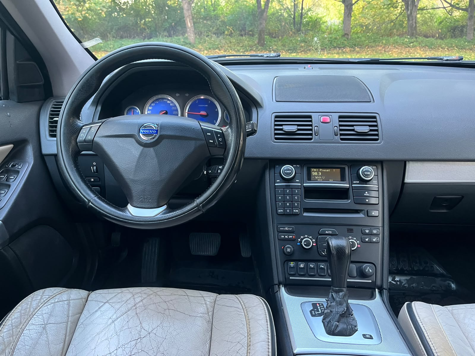 VOLVO XC90 AWD