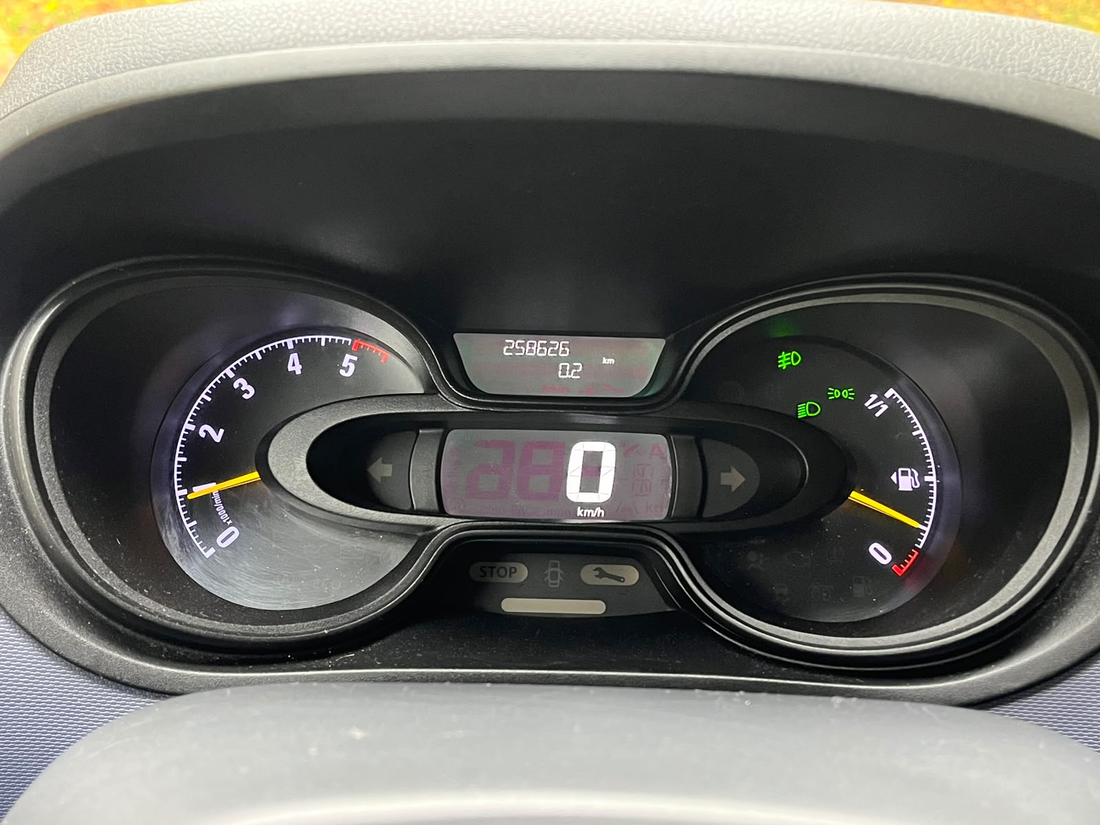 Opel Vivaro-B 3-vietas kravas buss