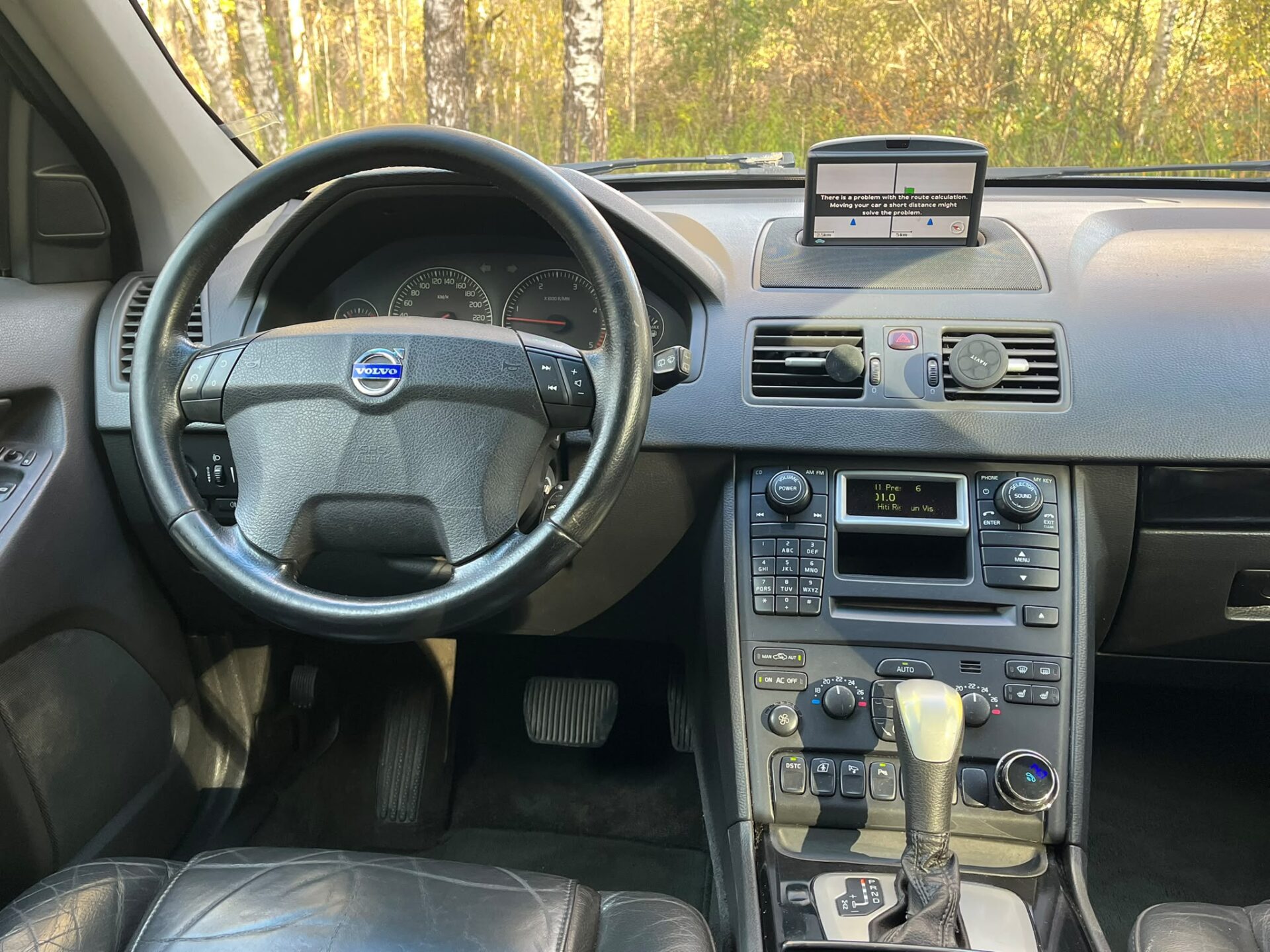 VOLVO XC90 7-VIETAS