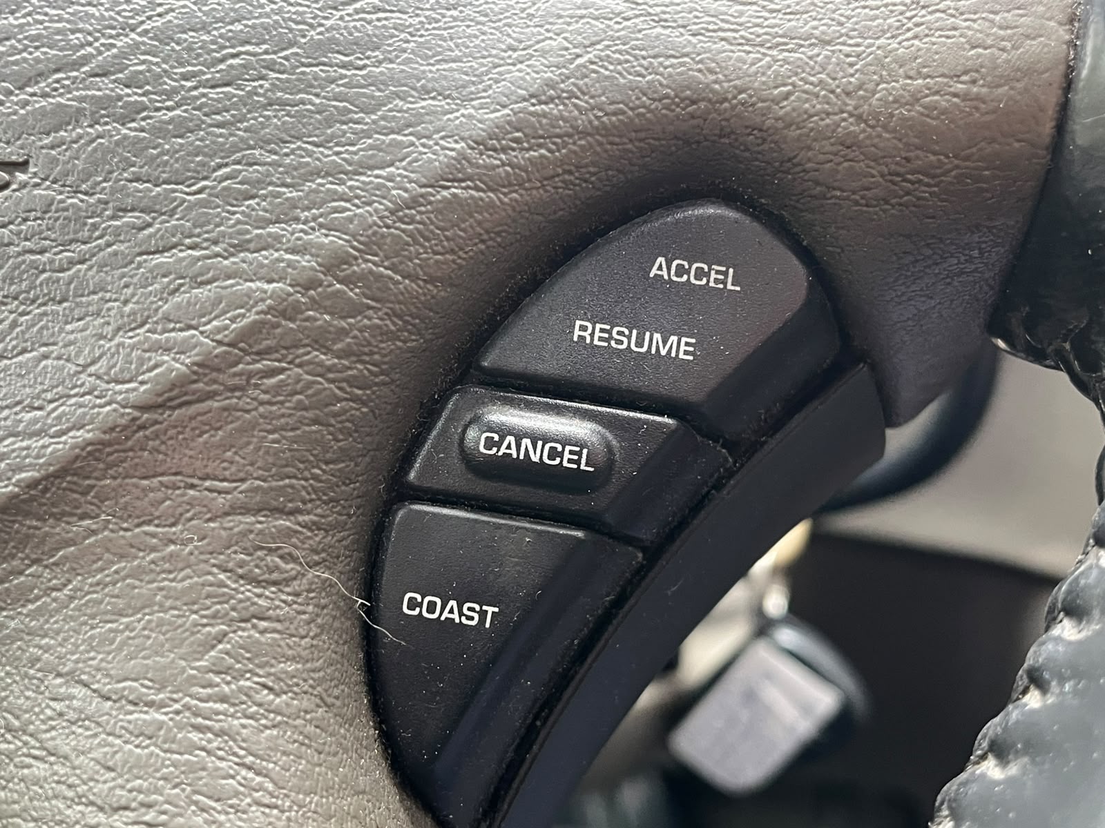 CHRYSLER GRAND VOYAGER 7-VIETAS