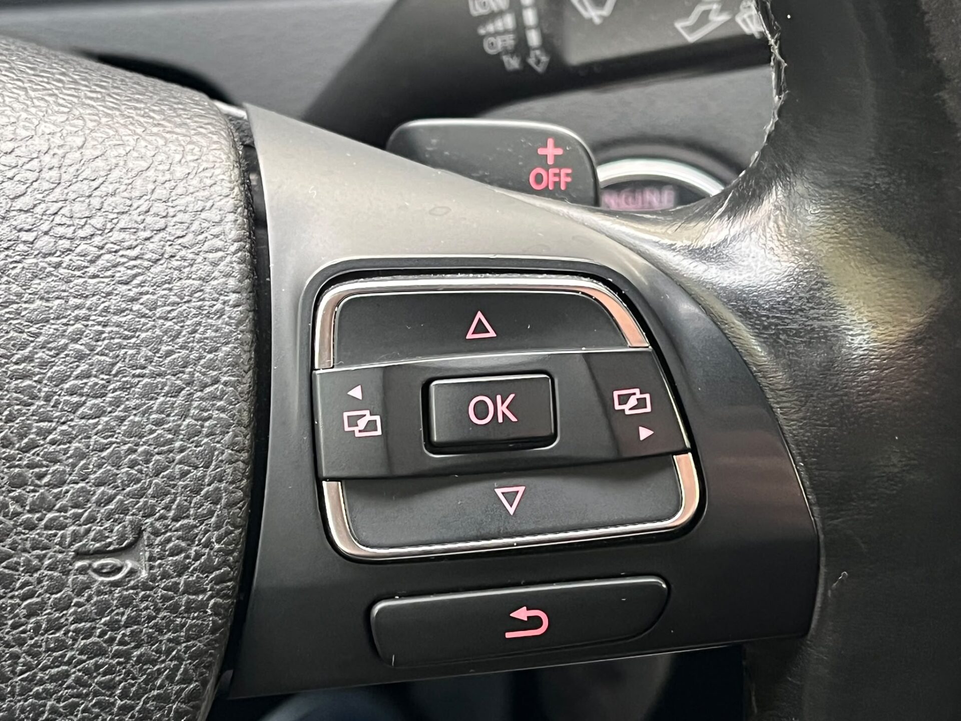 VW PASSAT (B7)
