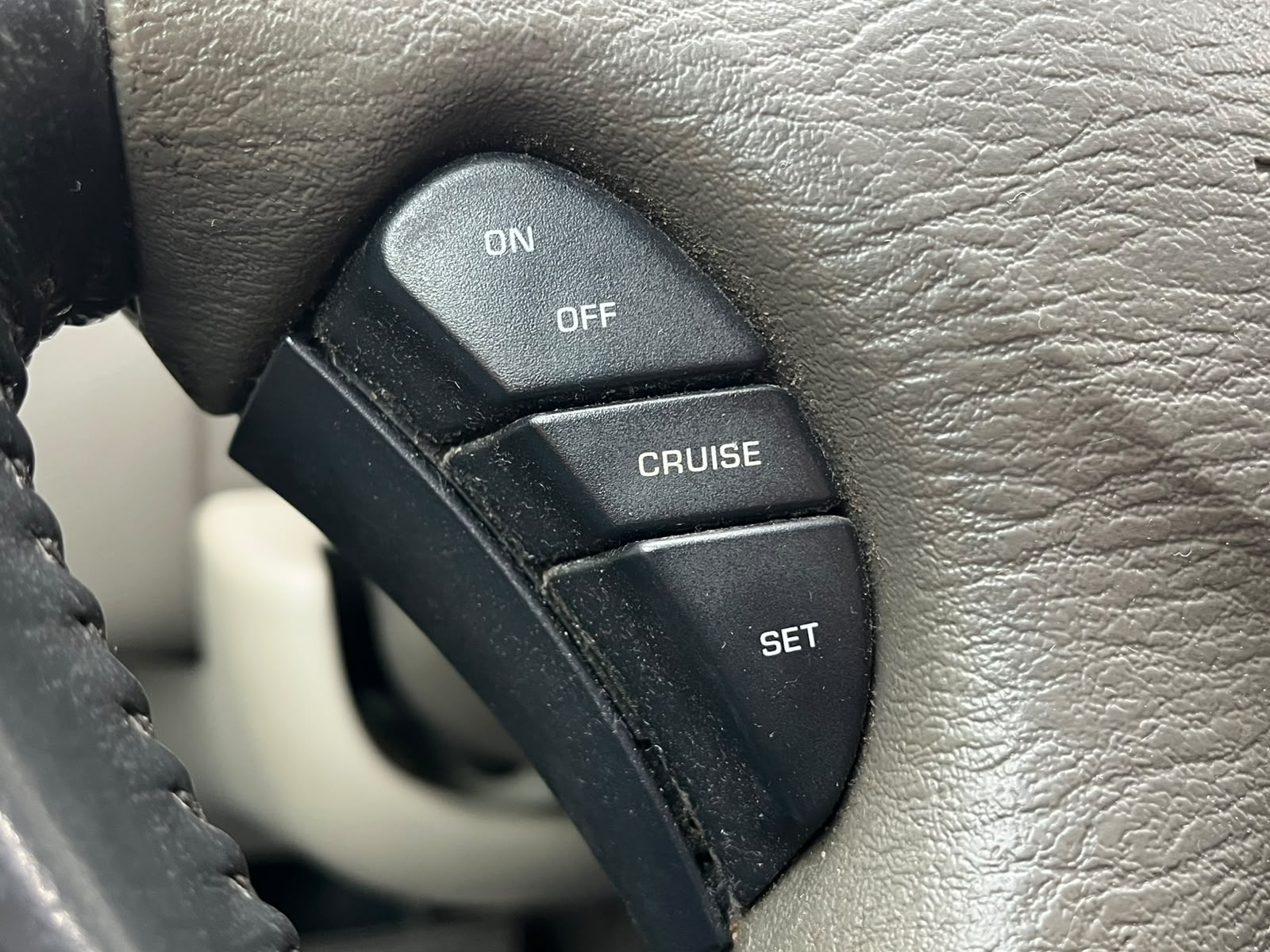 CHRYSLER GRAND VOYAGER 7-VIETAS