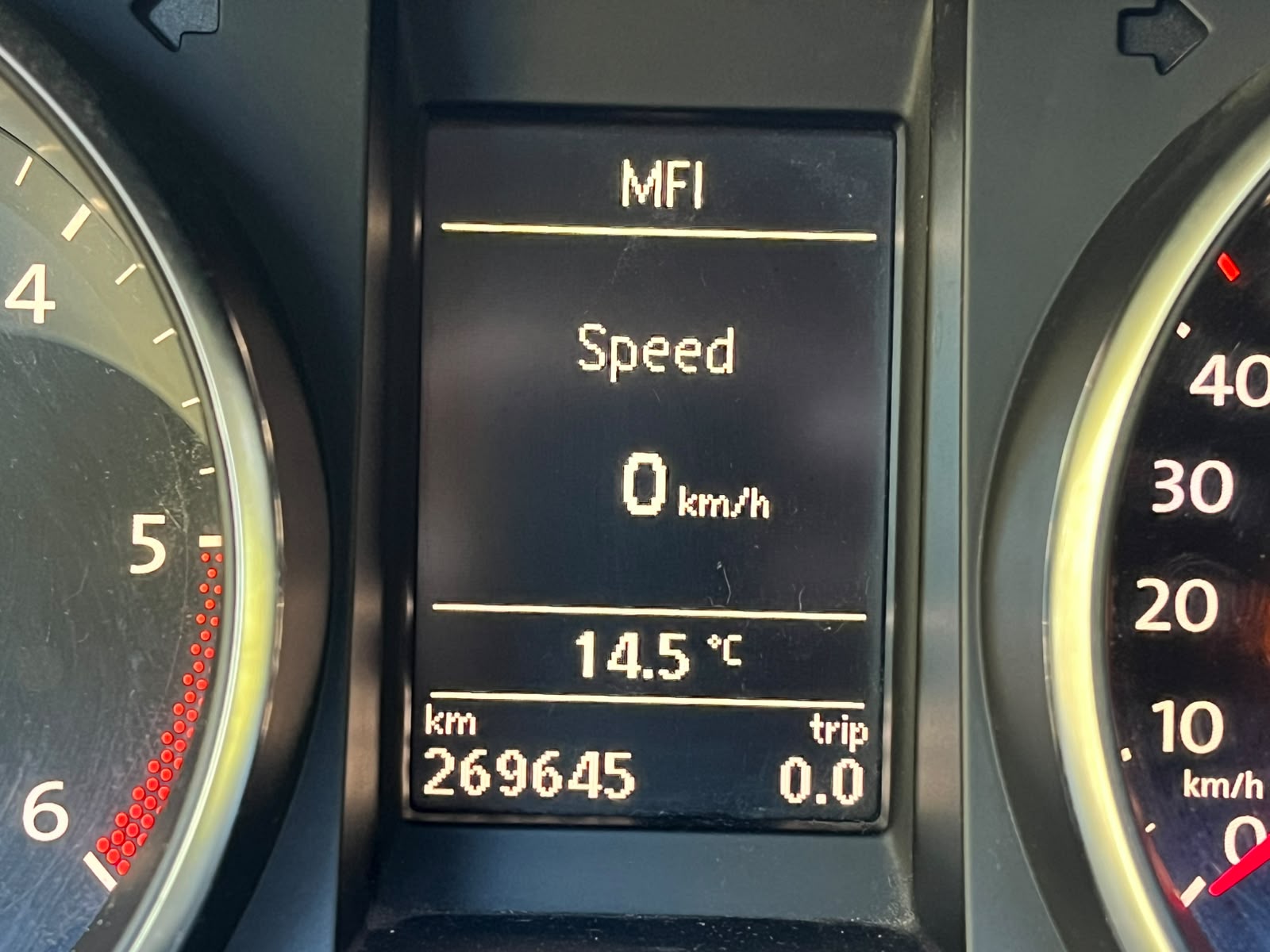 VW GOLF