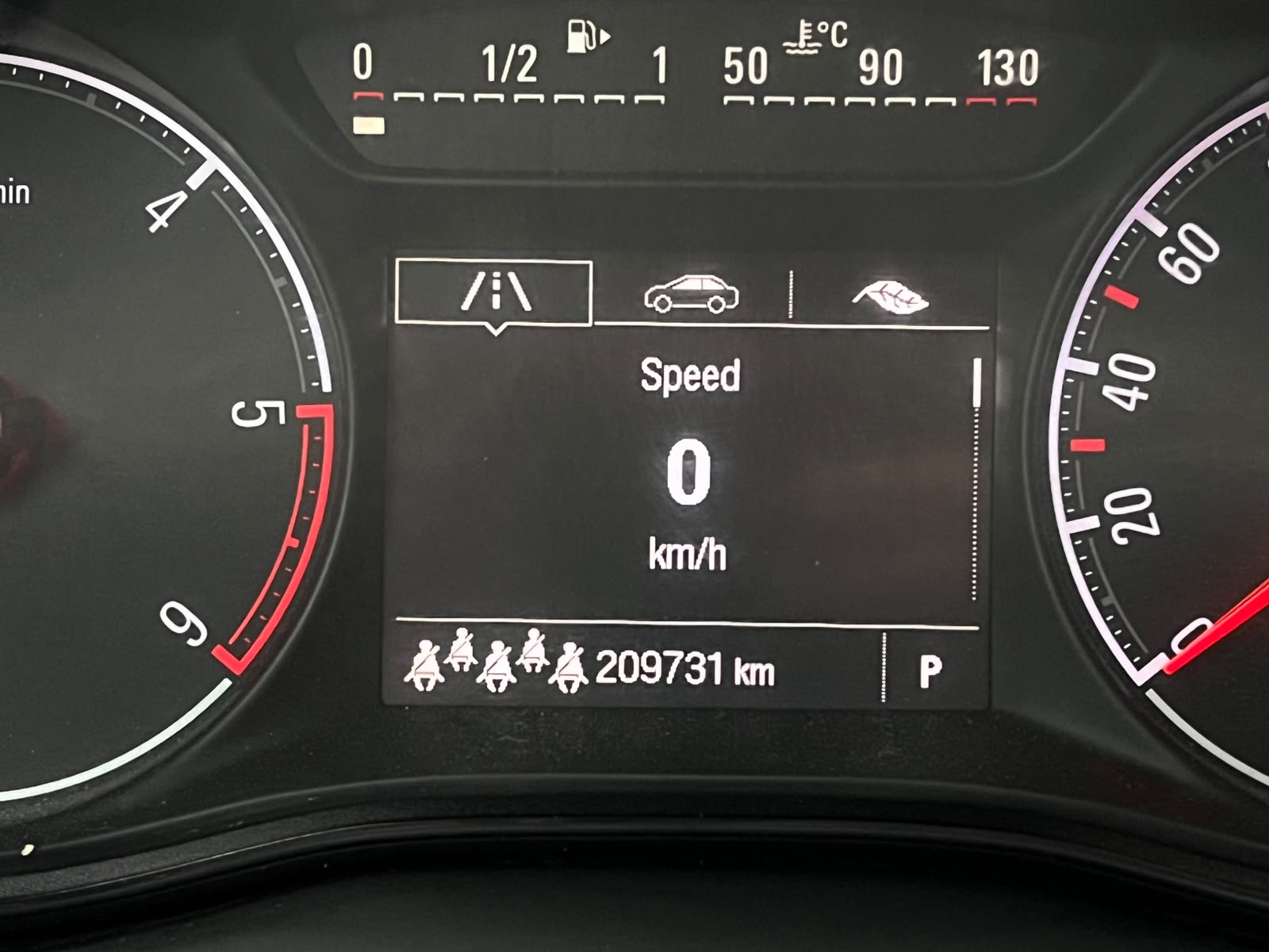 OPEL ZAFIRA TOURER 7-VIETAS