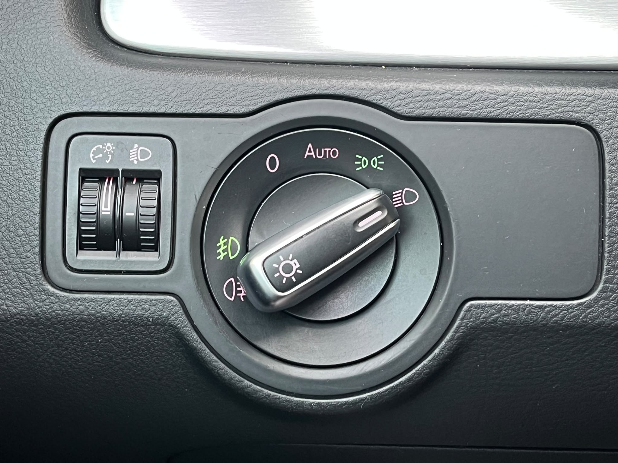 VW PASSAT (B7)