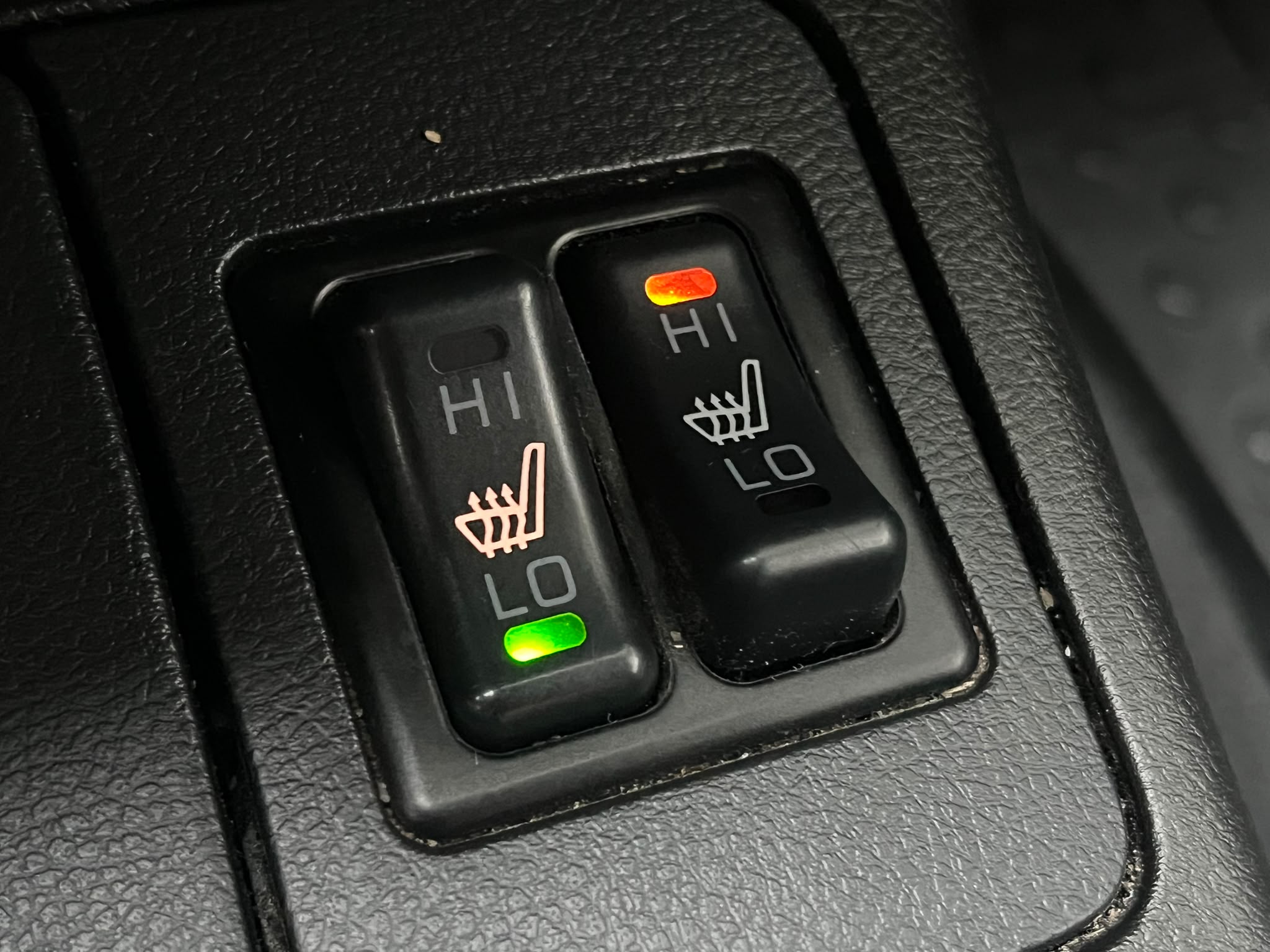 MITSUBISHI OUTLANDER 4WD
