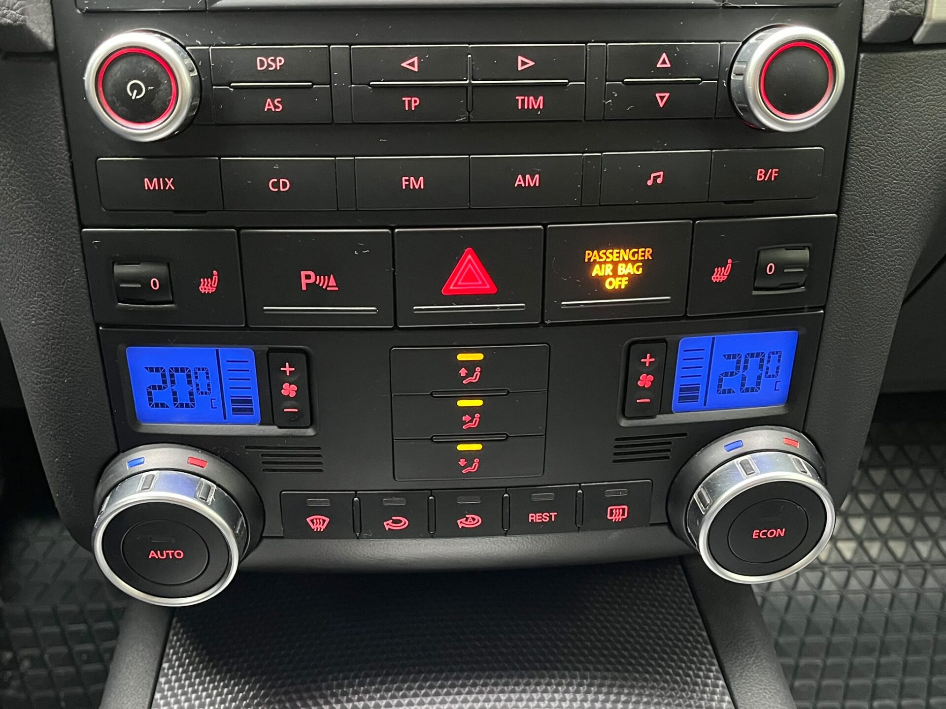VW TOUAREG
