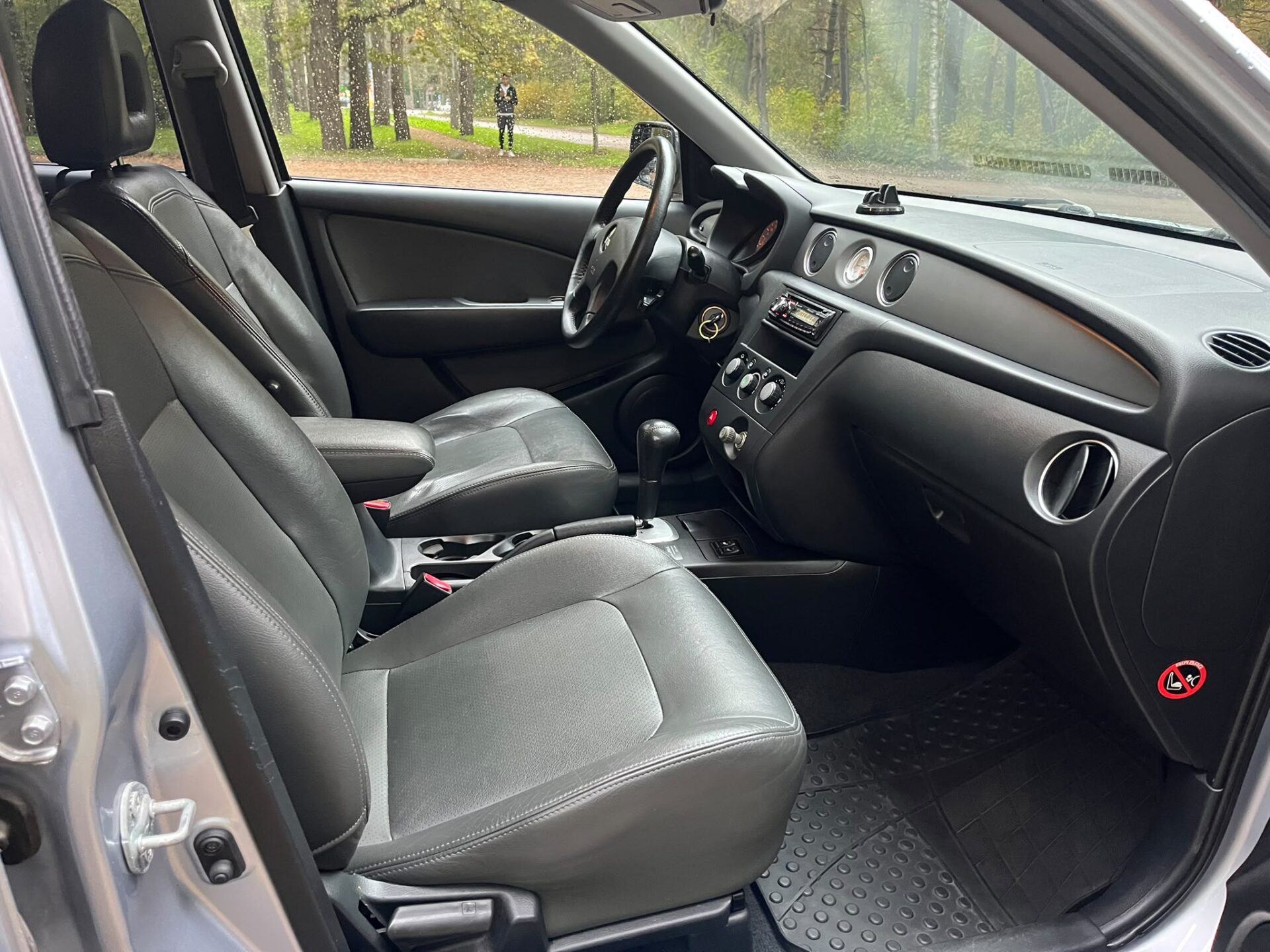 MITSUBISHI OUTLANDER 4WD