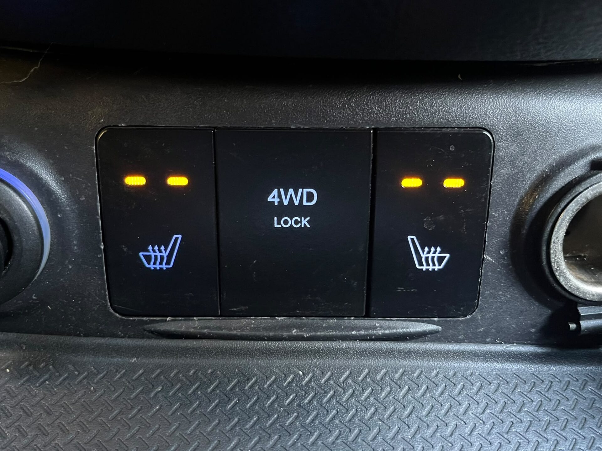 HYUNDAI SANTA FE 4WD