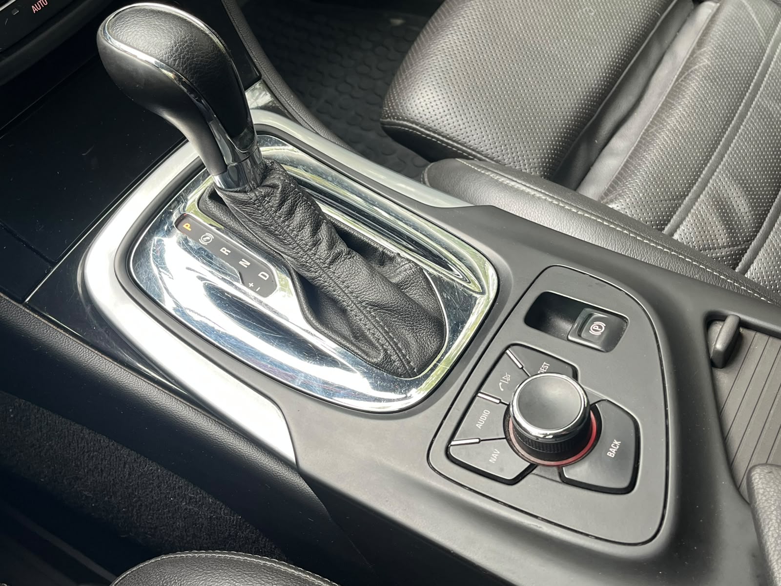 OPEL INSIGNIA SPORTS TOURER