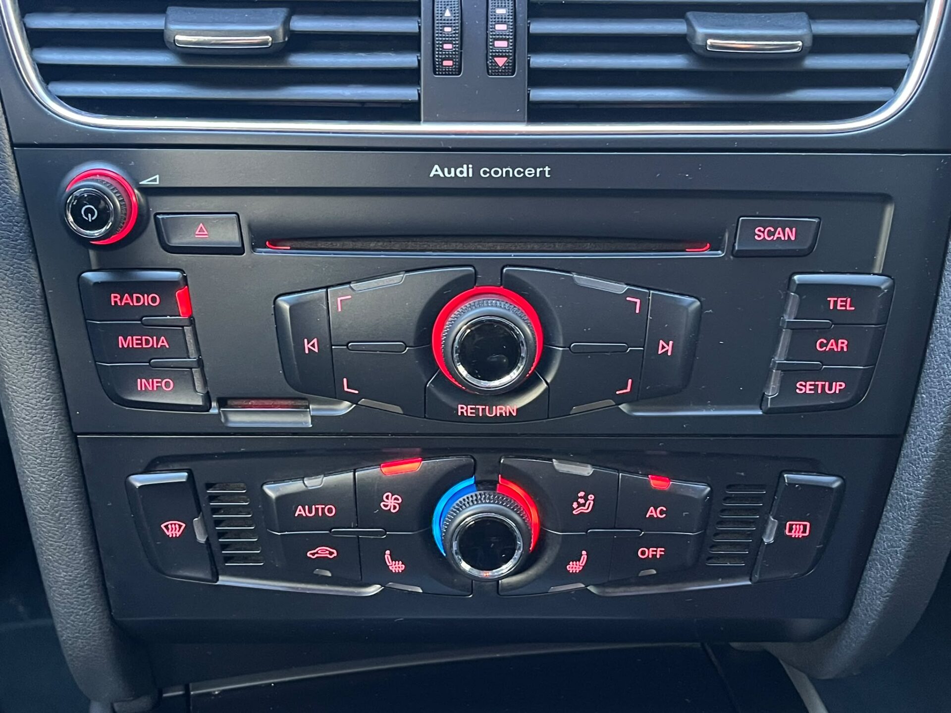 AUDI A5 S-LINE QUATTRO