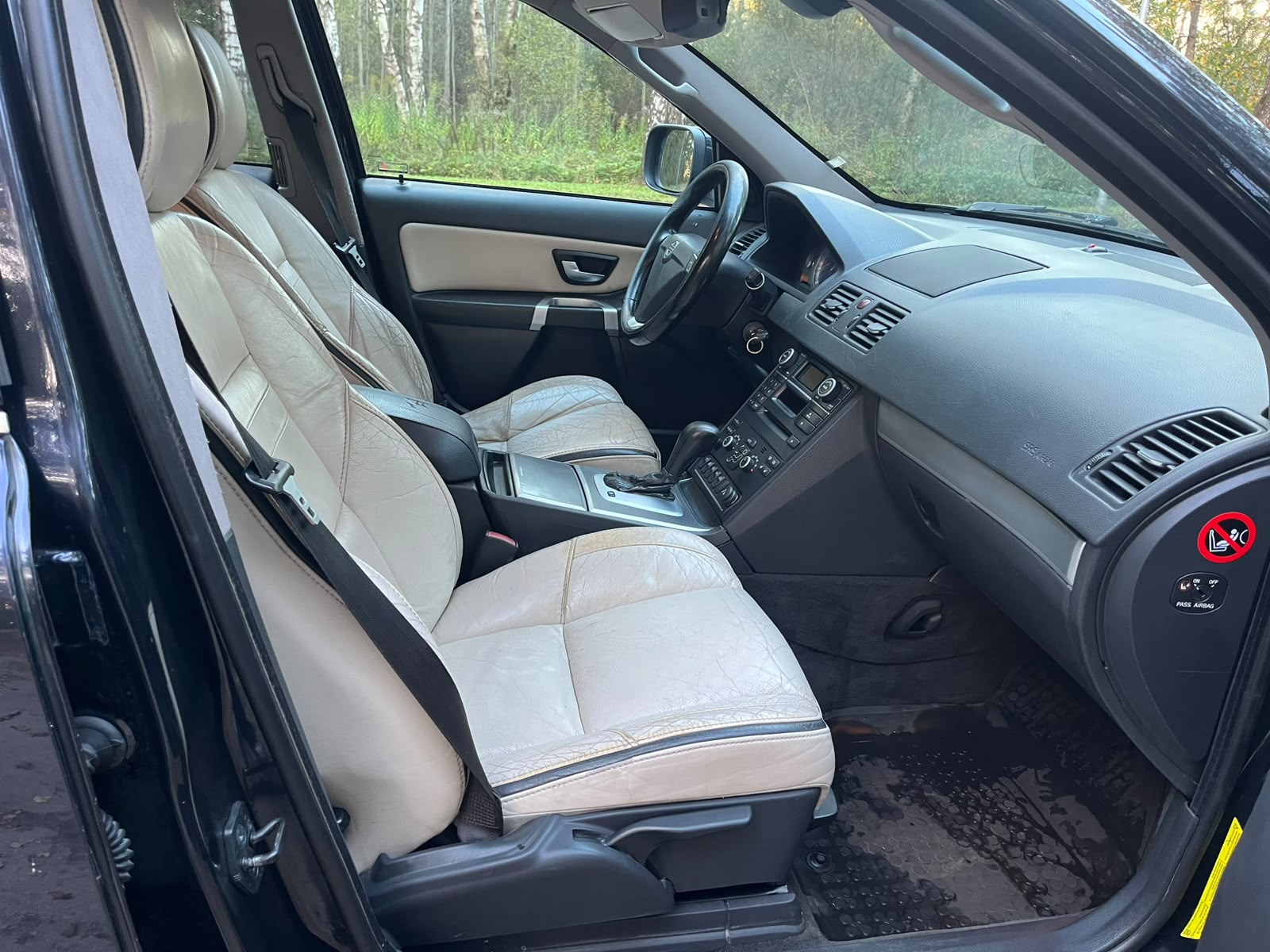 VOLVO XC90 AWD