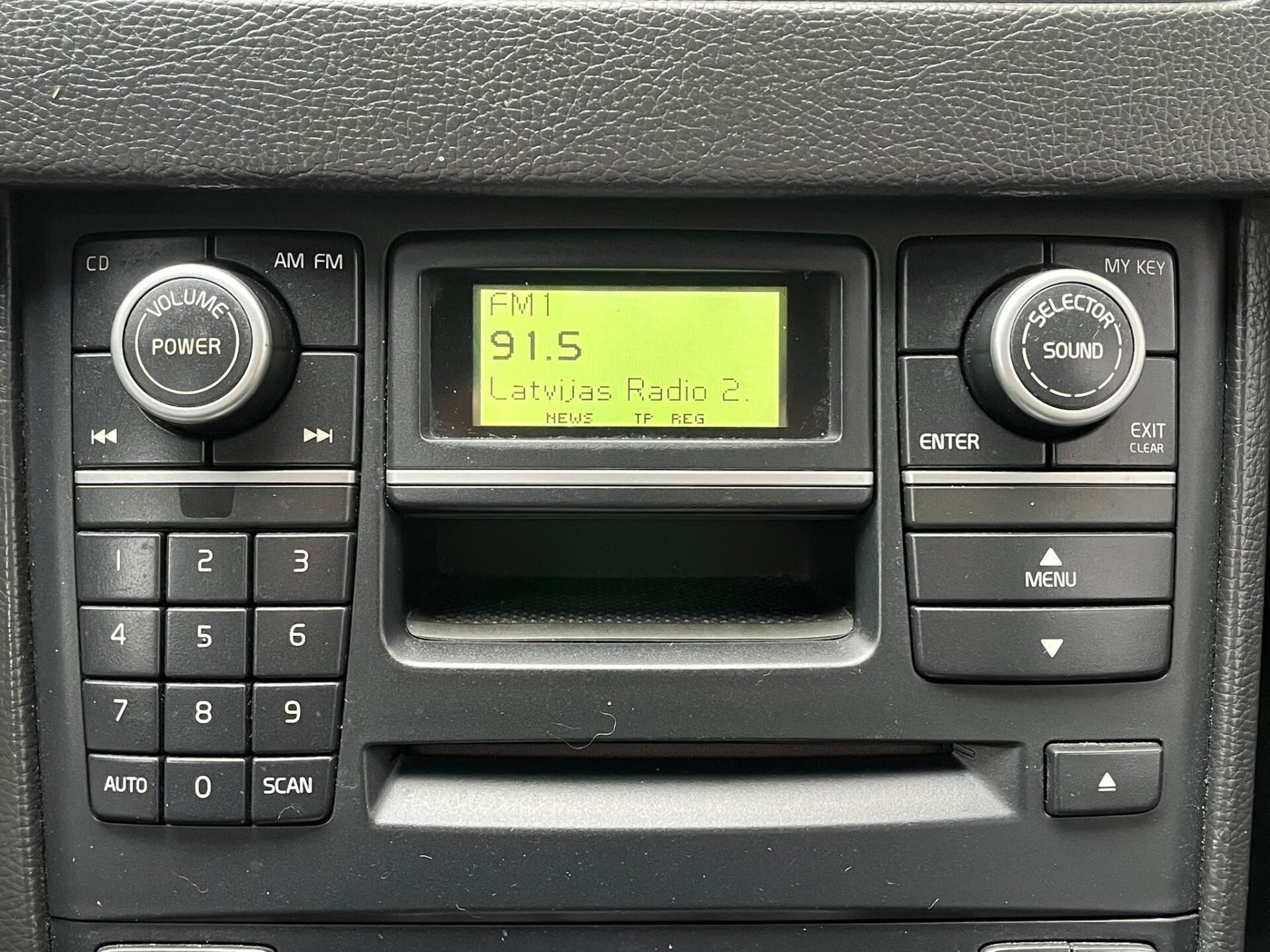 VOLVO XC90 AWD