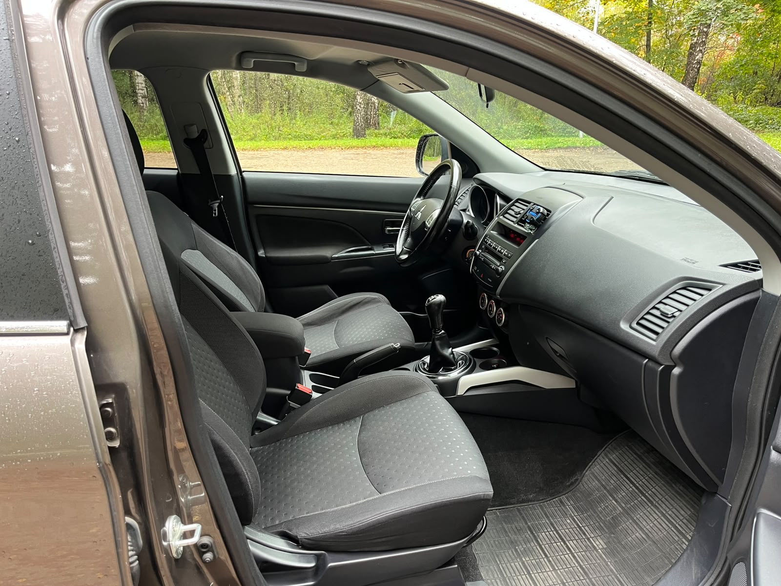 MITSUBISHI ASX